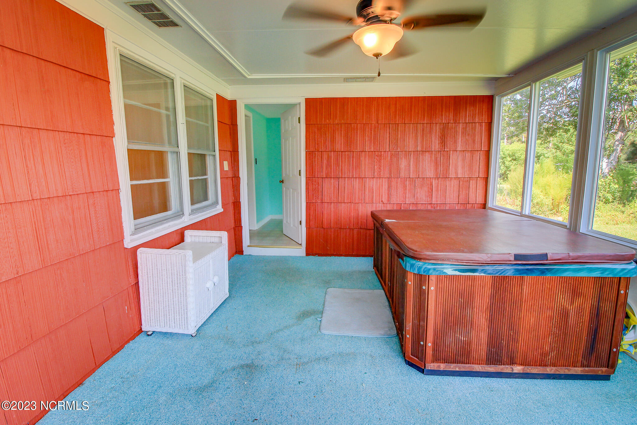 118 Lennoxville Point Road