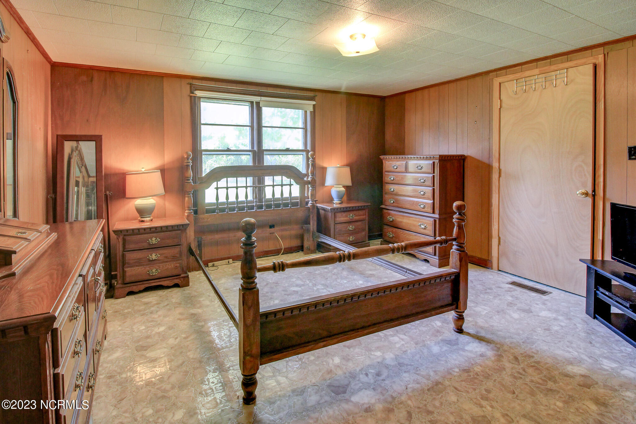 118 Lennoxville Point Road