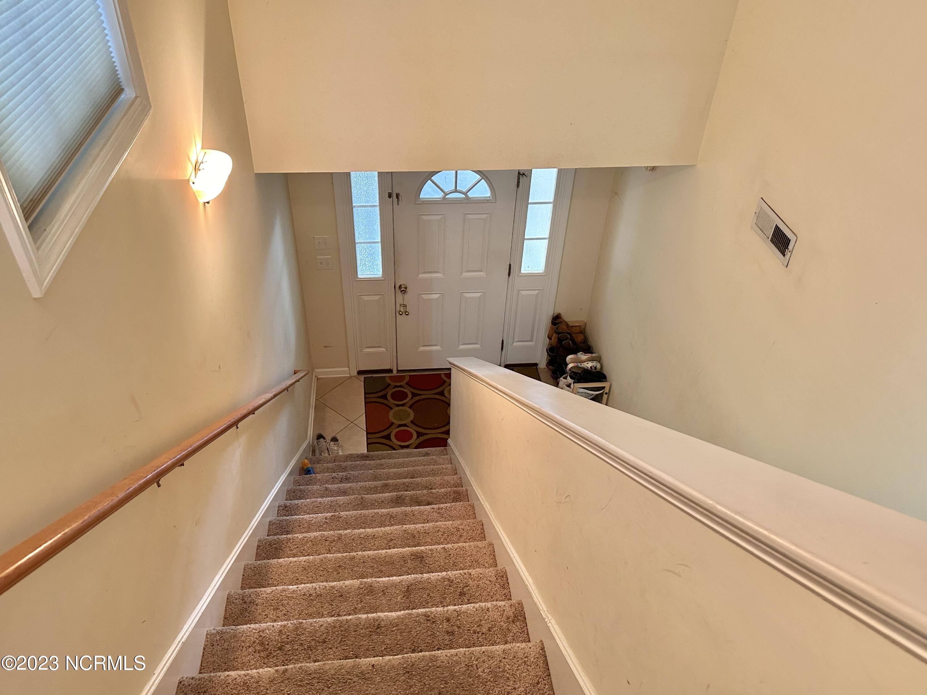 4011 Arendell Street, B