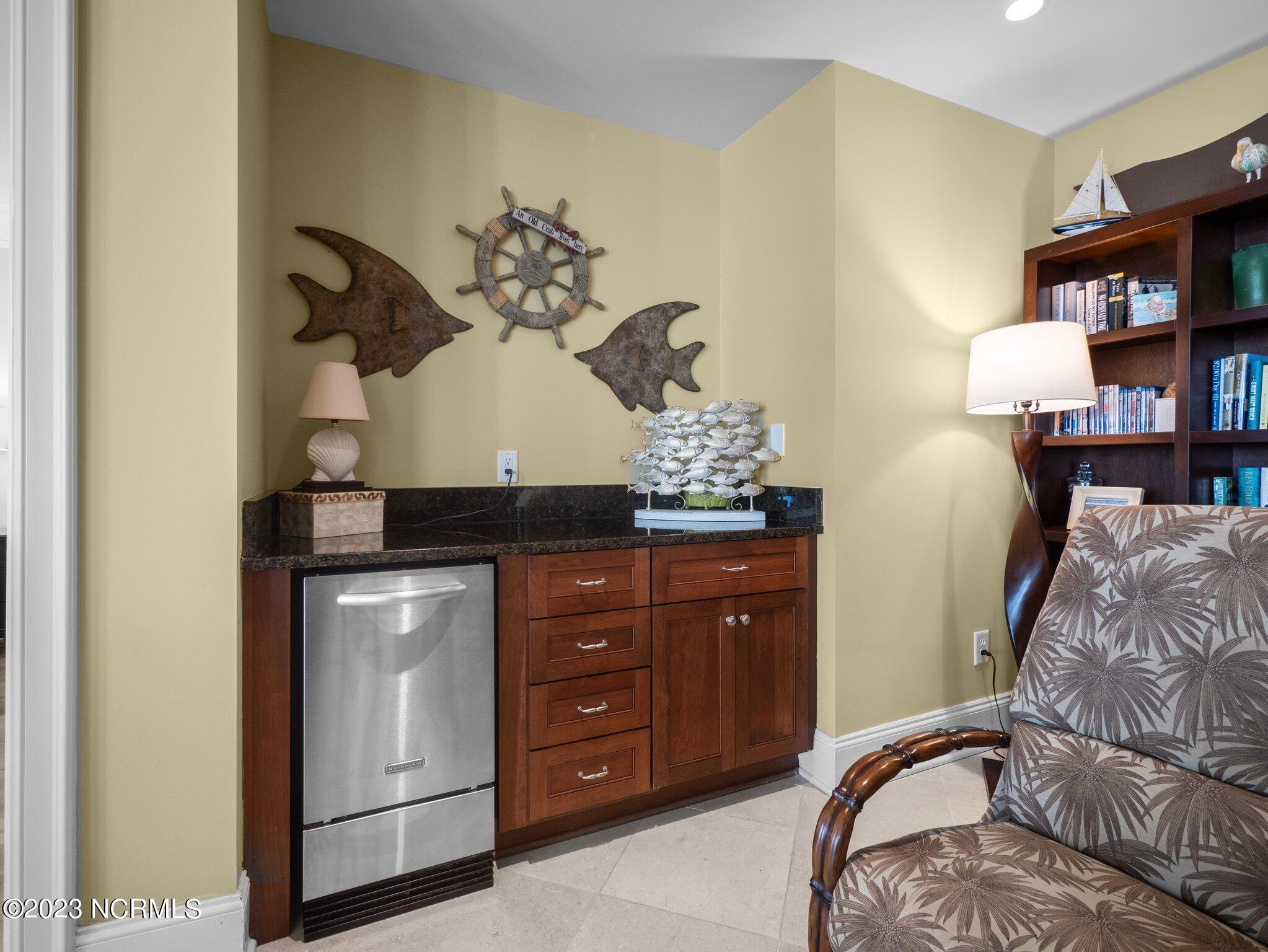 1435 Salter Path Road, K4