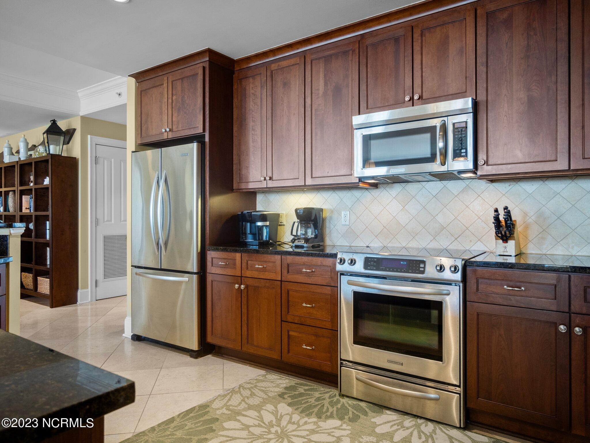 1435 Salter Path Road, K4