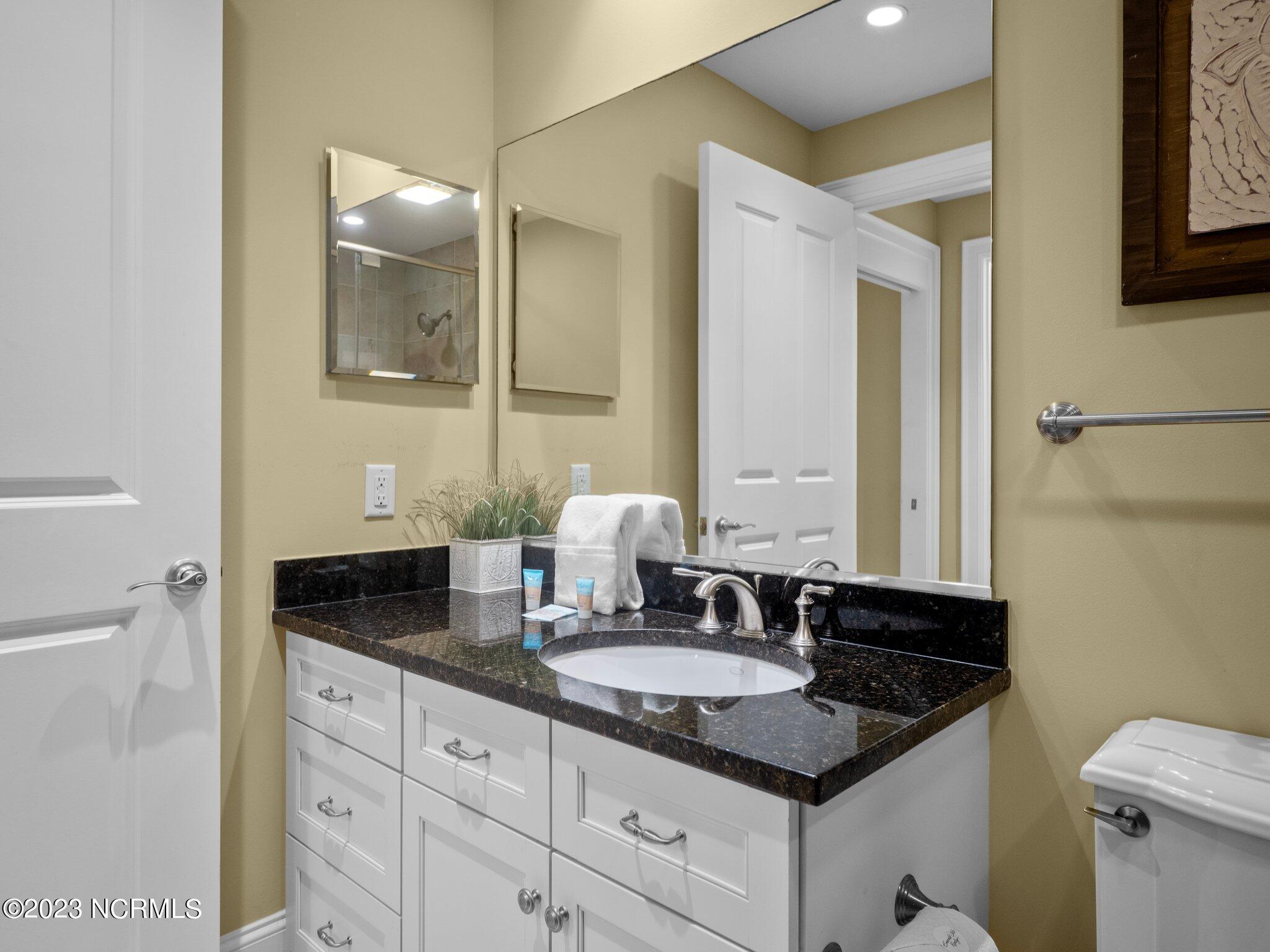 1435 Salter Path Road, K4