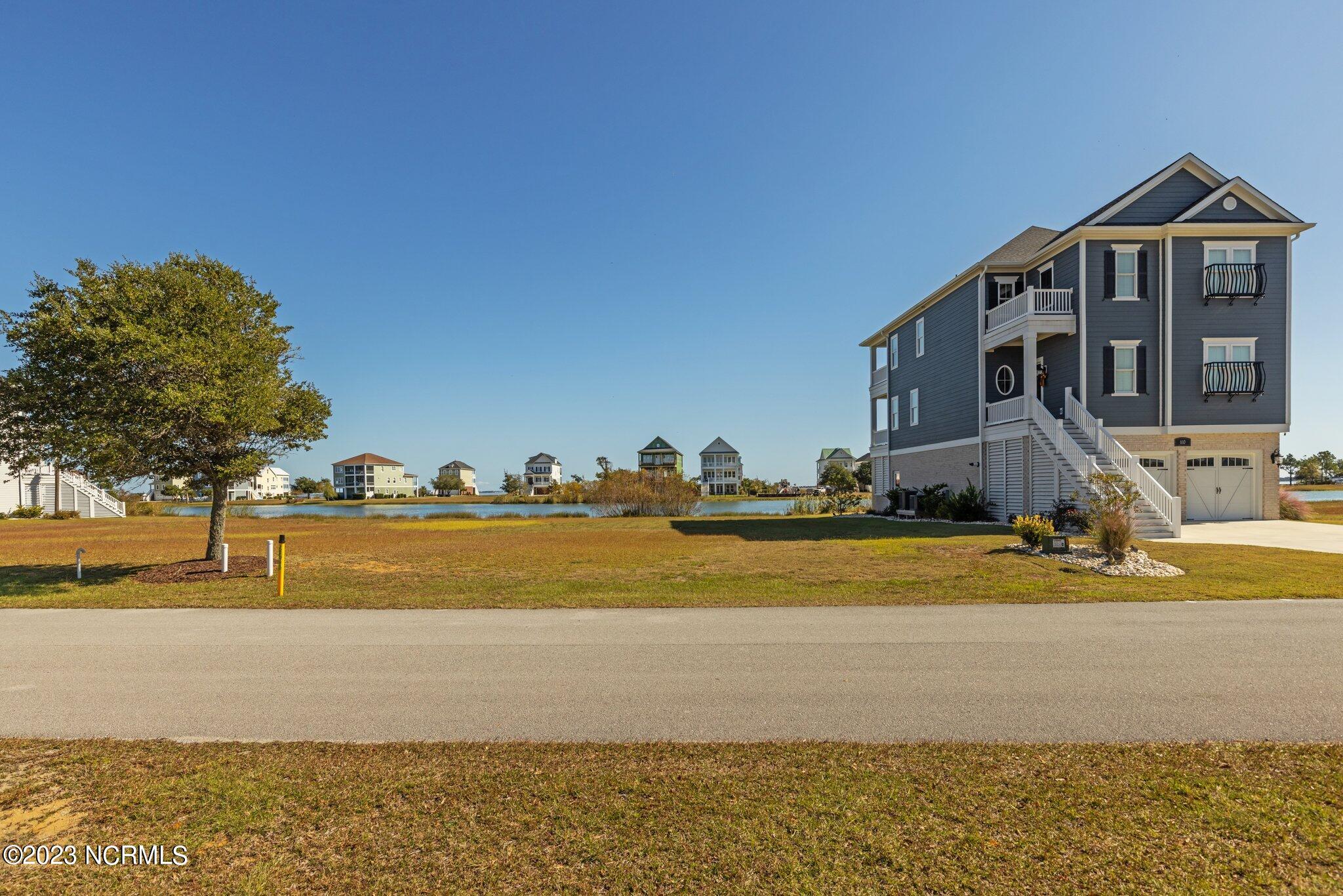 612 Cannonsgate Drive