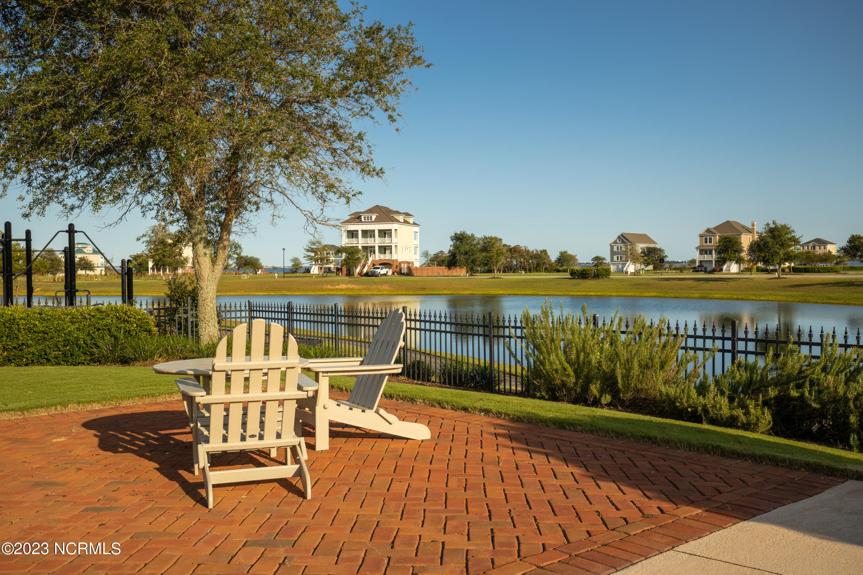 612 Cannonsgate Drive