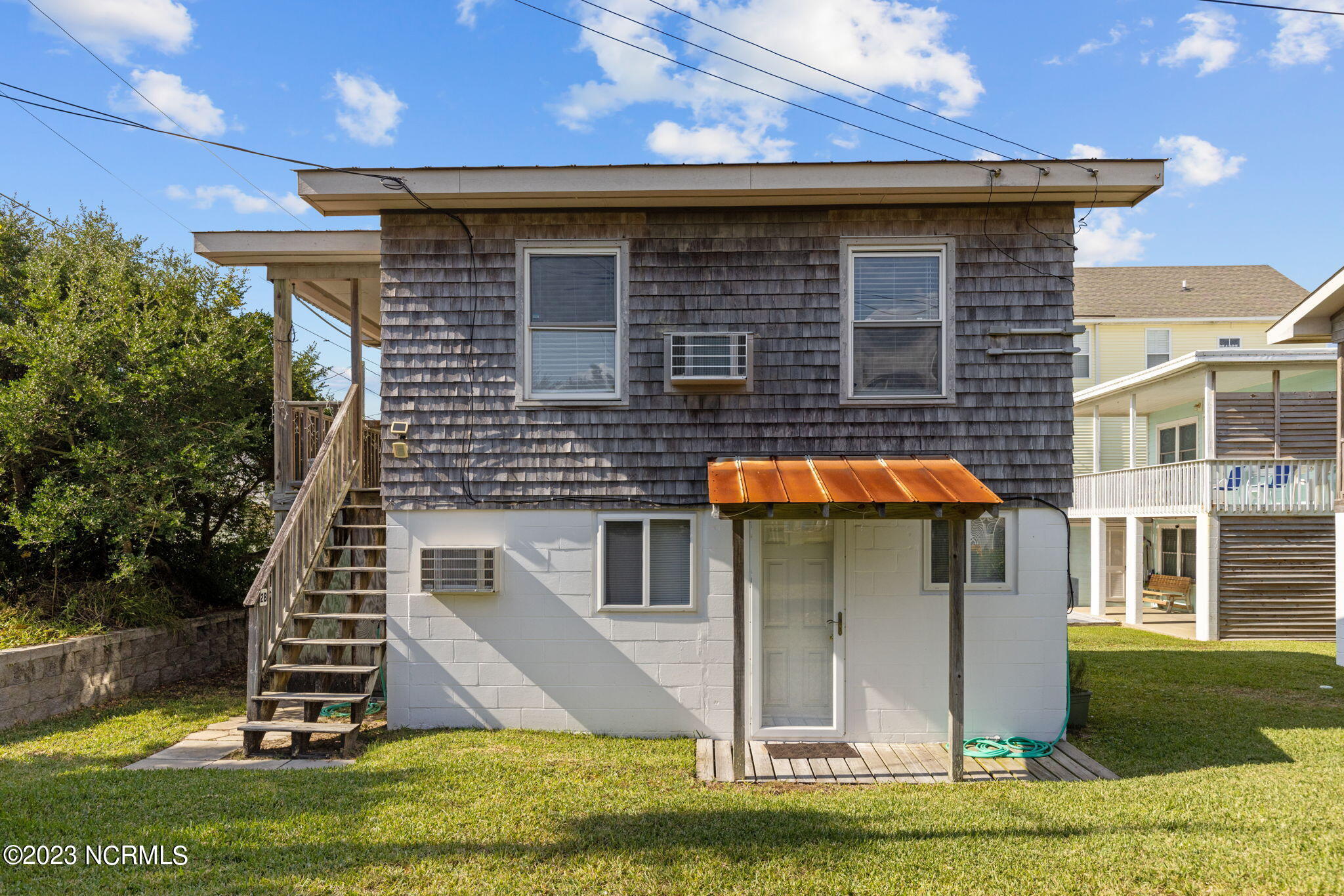 404 E Terminal Boulevard, 1f, 2f, 1b, 2b