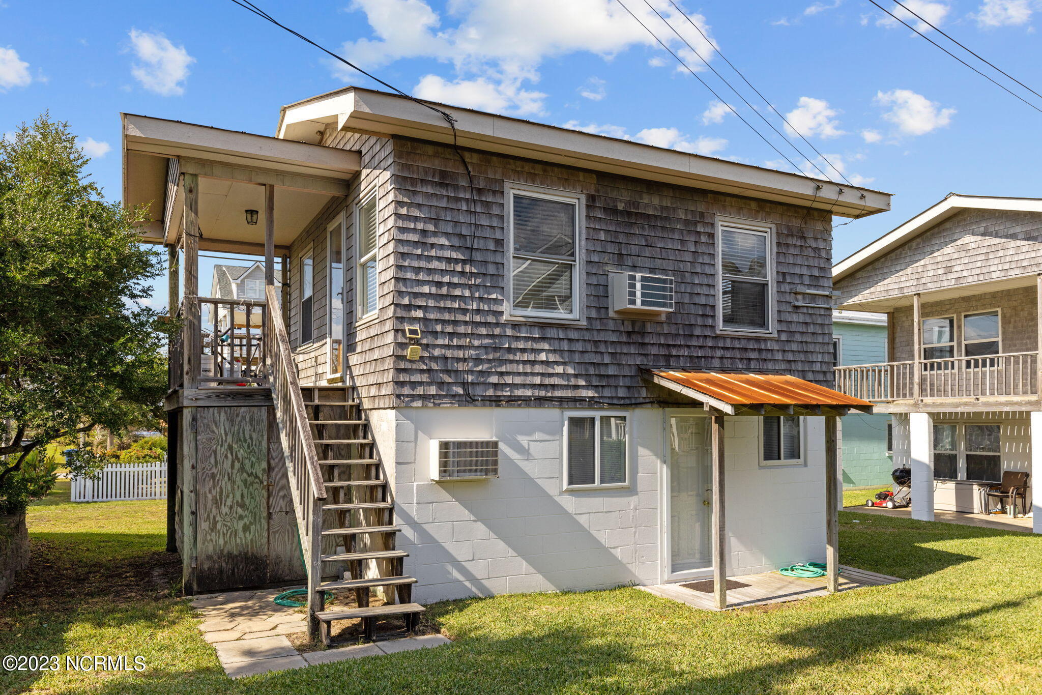 404 E Terminal Boulevard, 1f, 2f, 1b, 2b