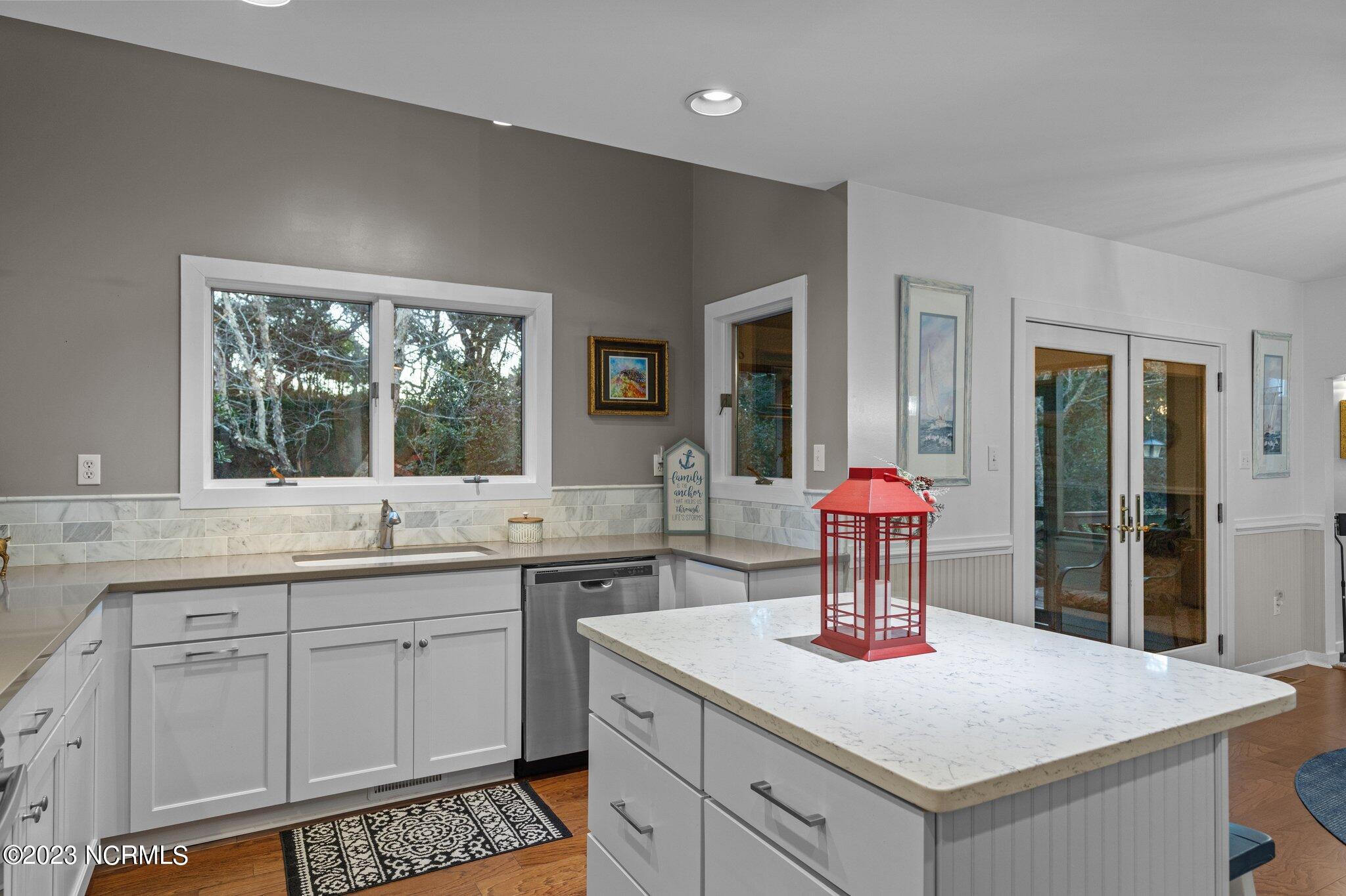 307 Pine Knoll Circle