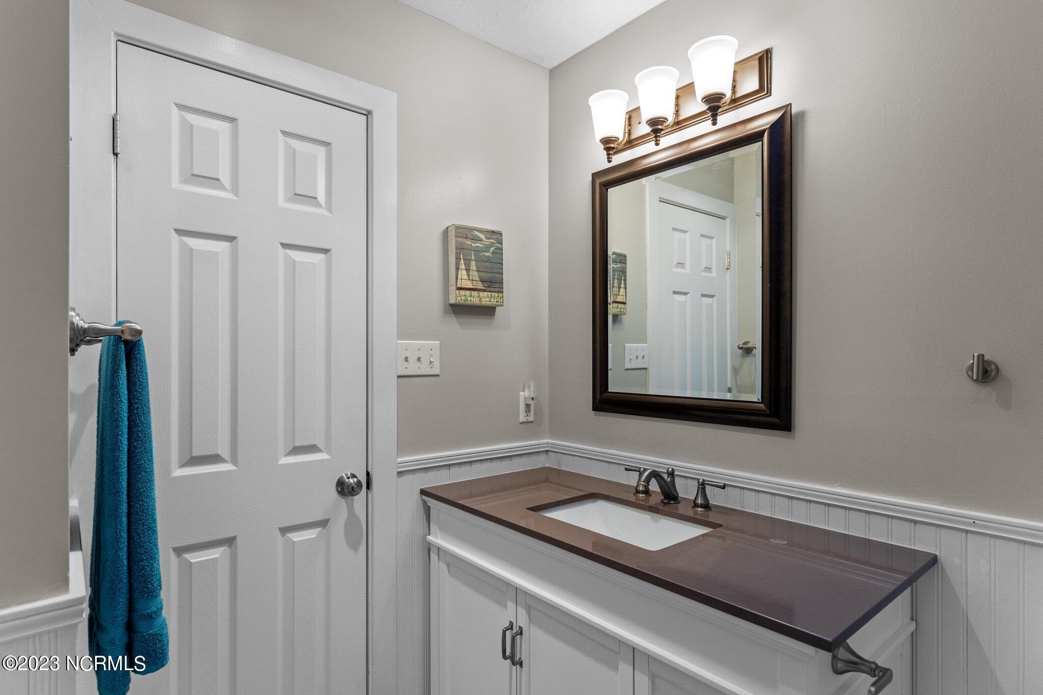 307 Pine Knoll Circle