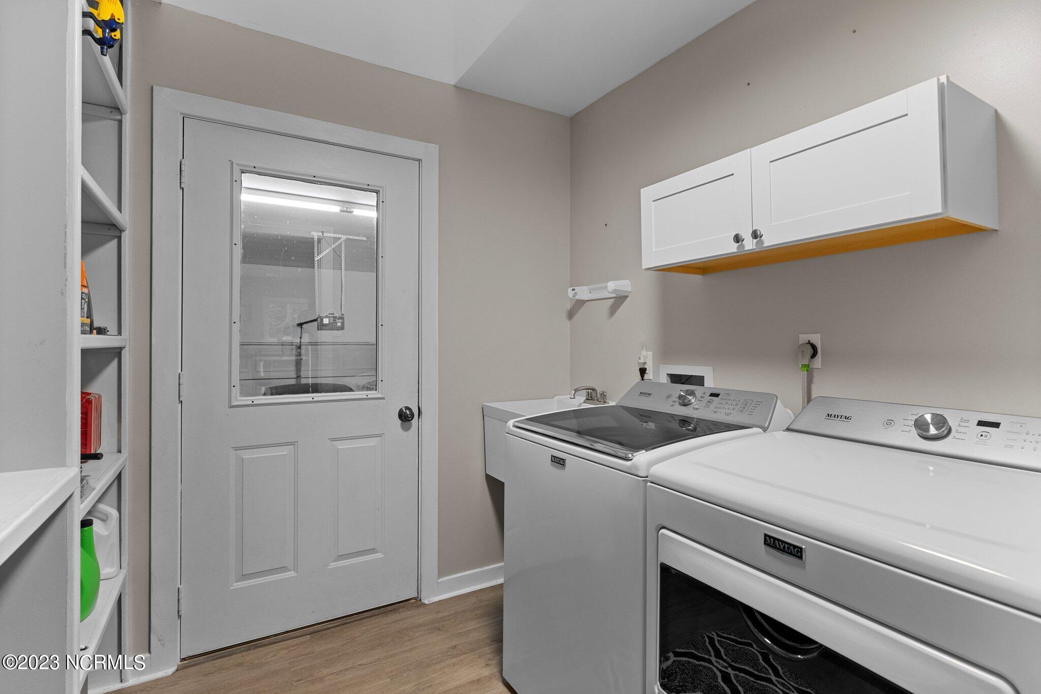 307 Pine Knoll Circle