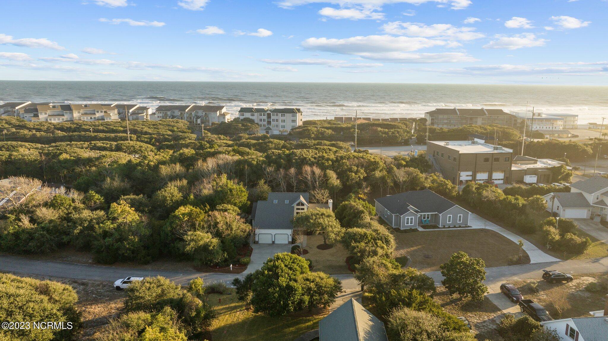 307 Pine Knoll Circle