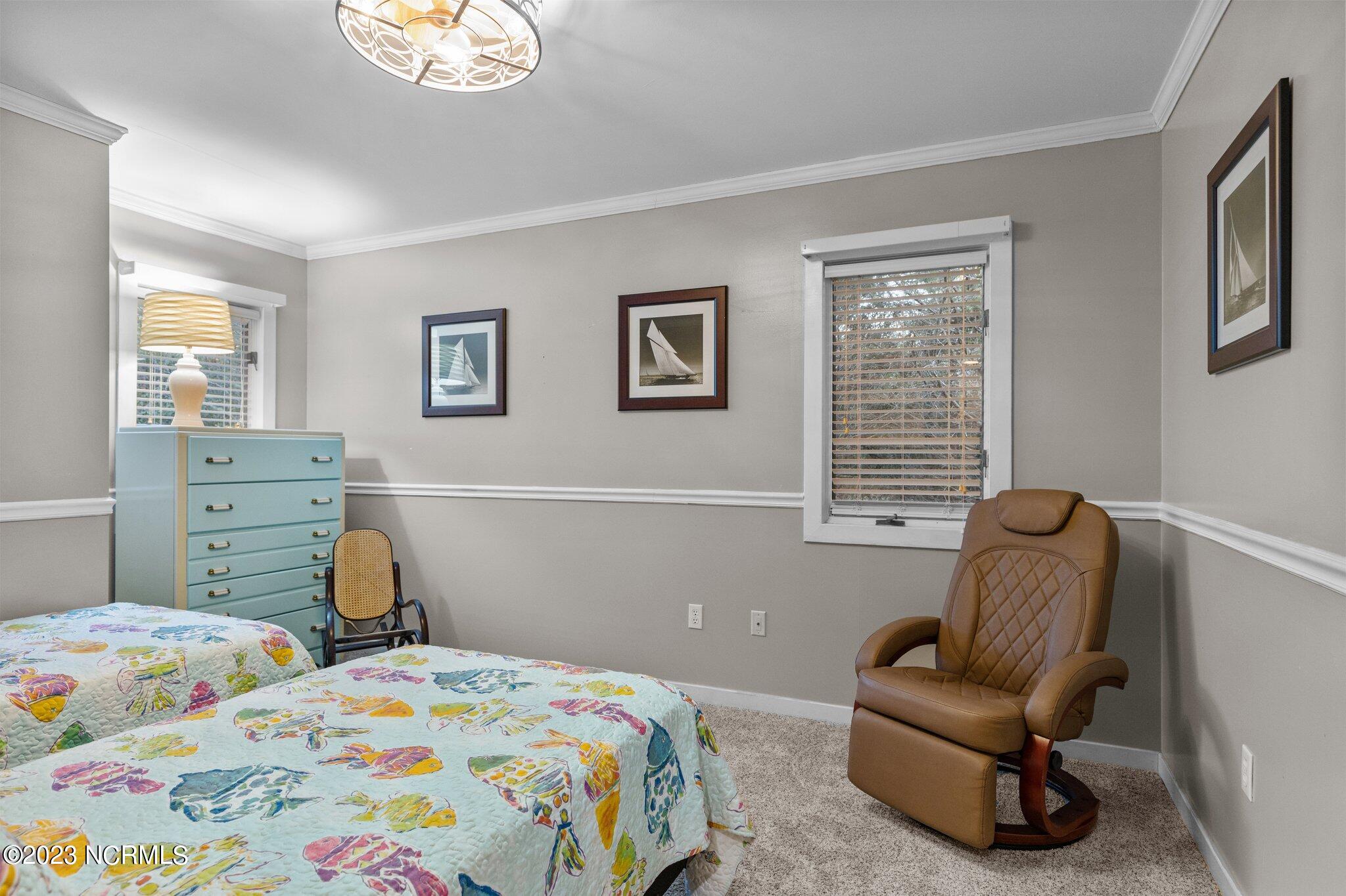 307 Pine Knoll Circle