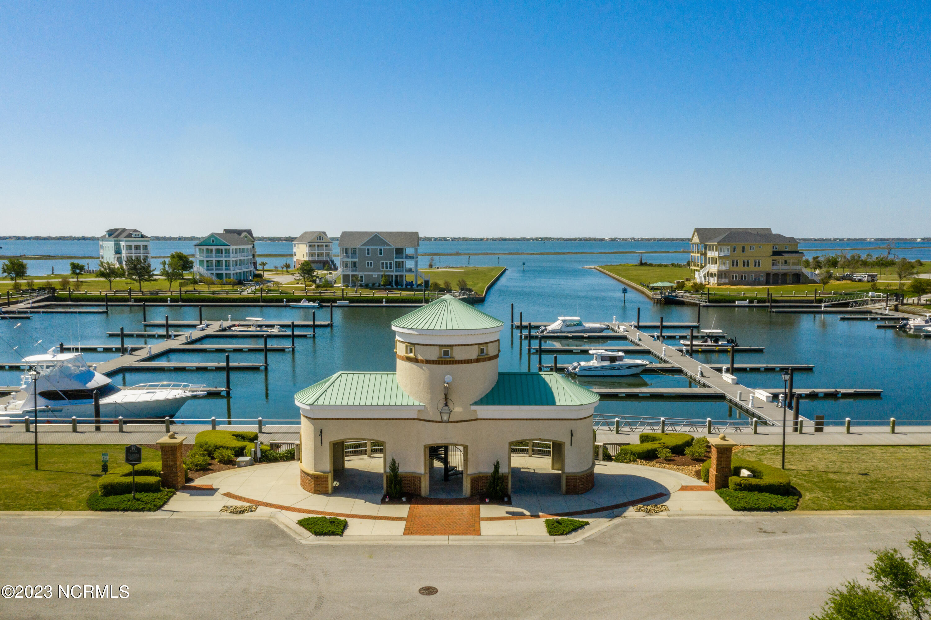 708 Cannonsgate Drive