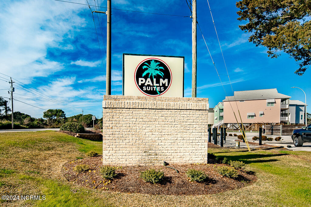 602 W Ft Macon Rd #215