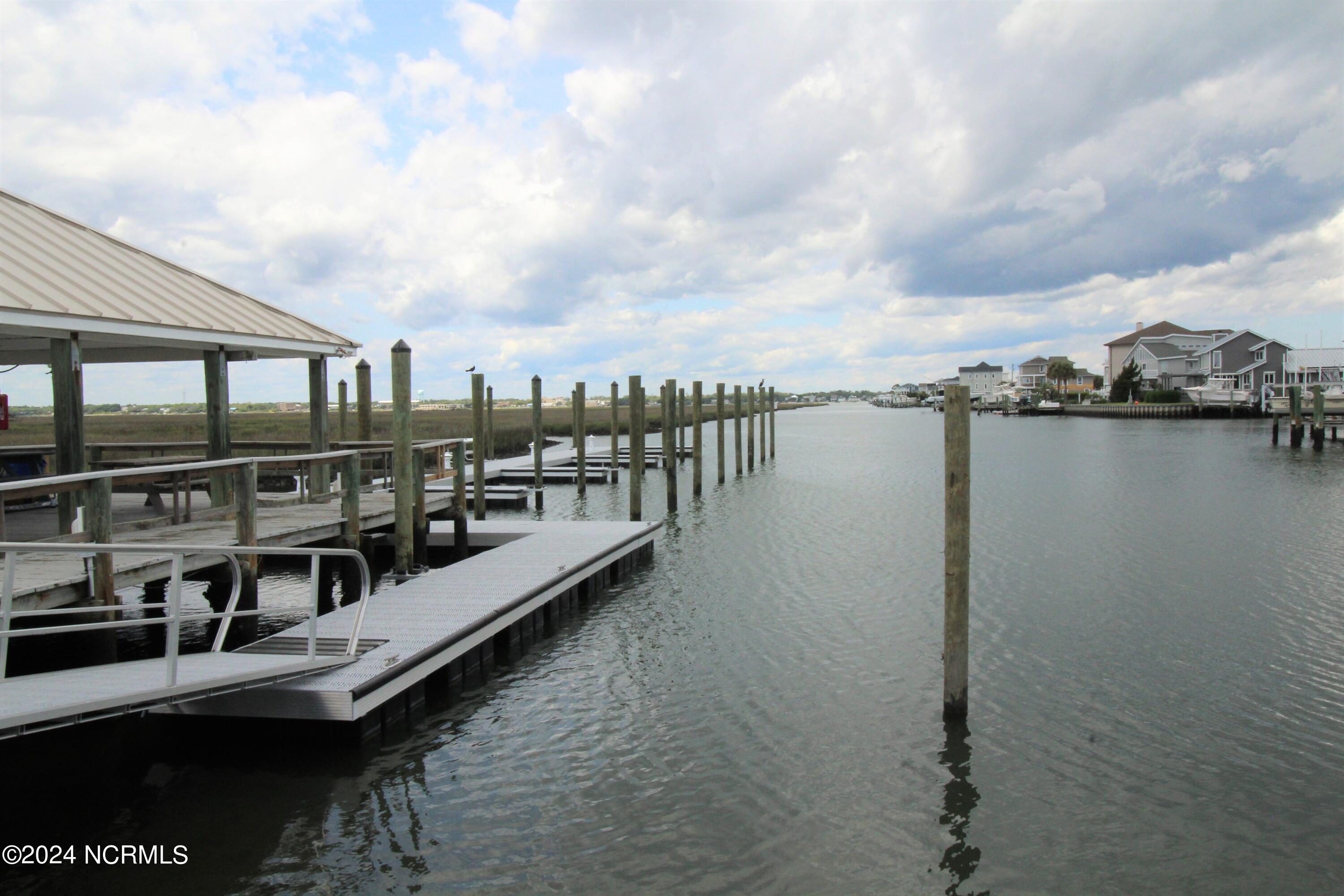 602 W Ft Macon Rd #215