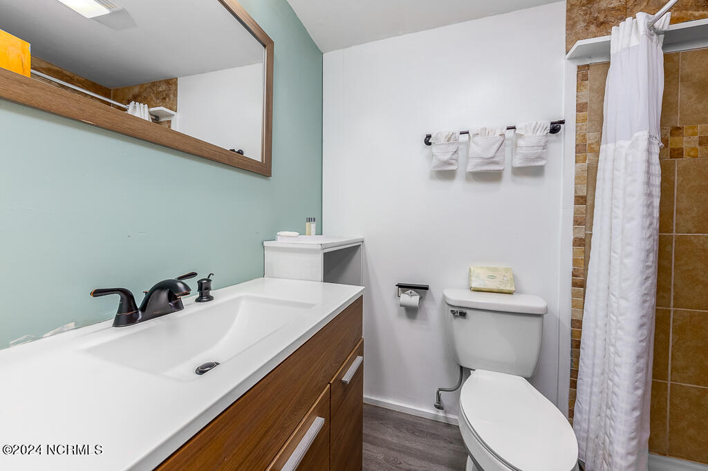 602 W Ft Macon Rd #215