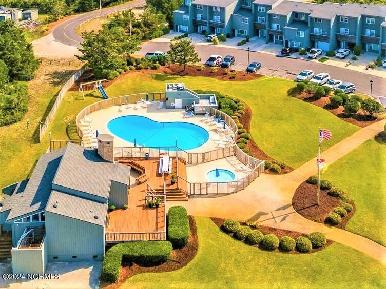 2106 E Fort Macon Road, 204