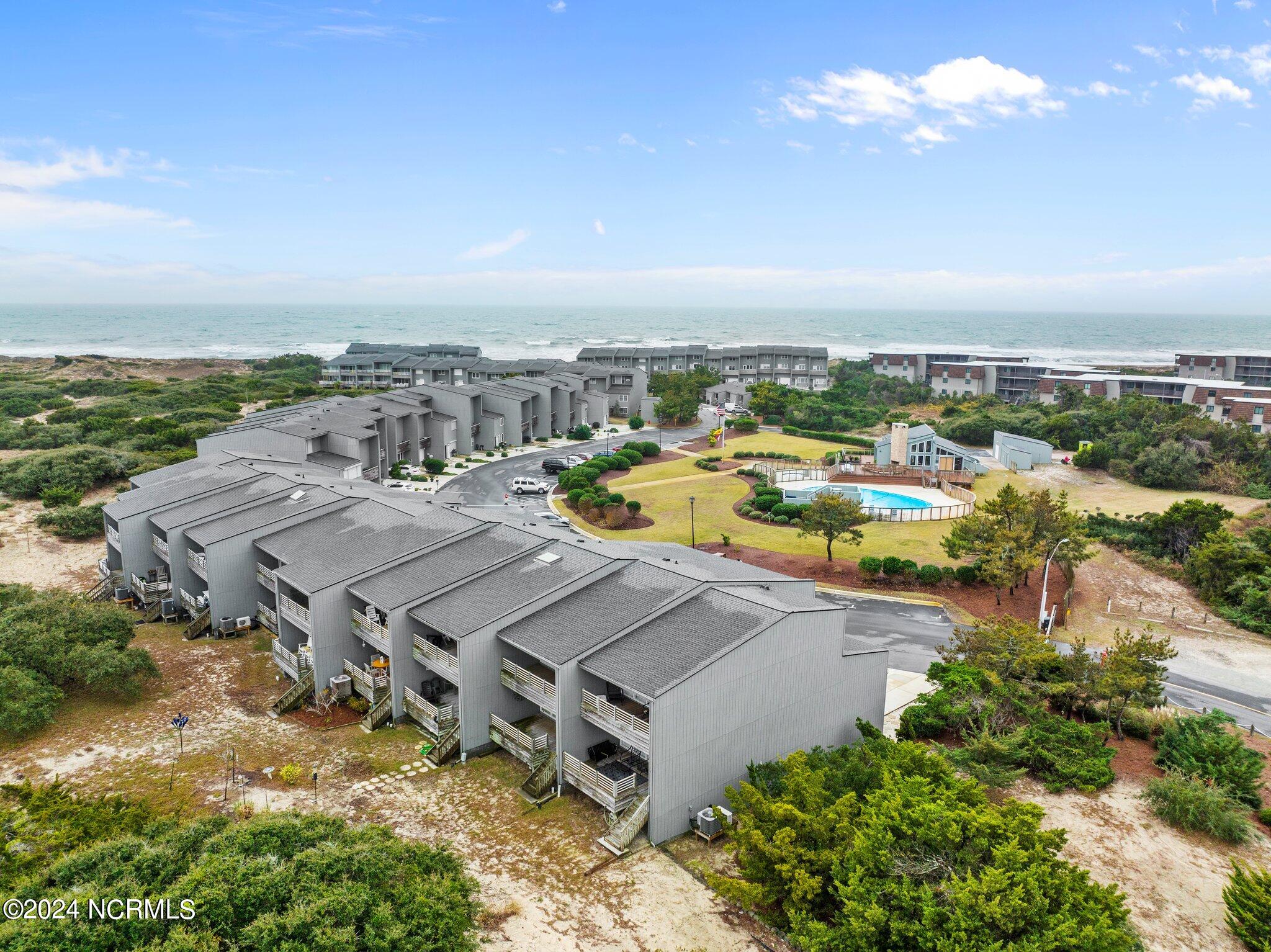 2106 E Fort Macon Road, 204