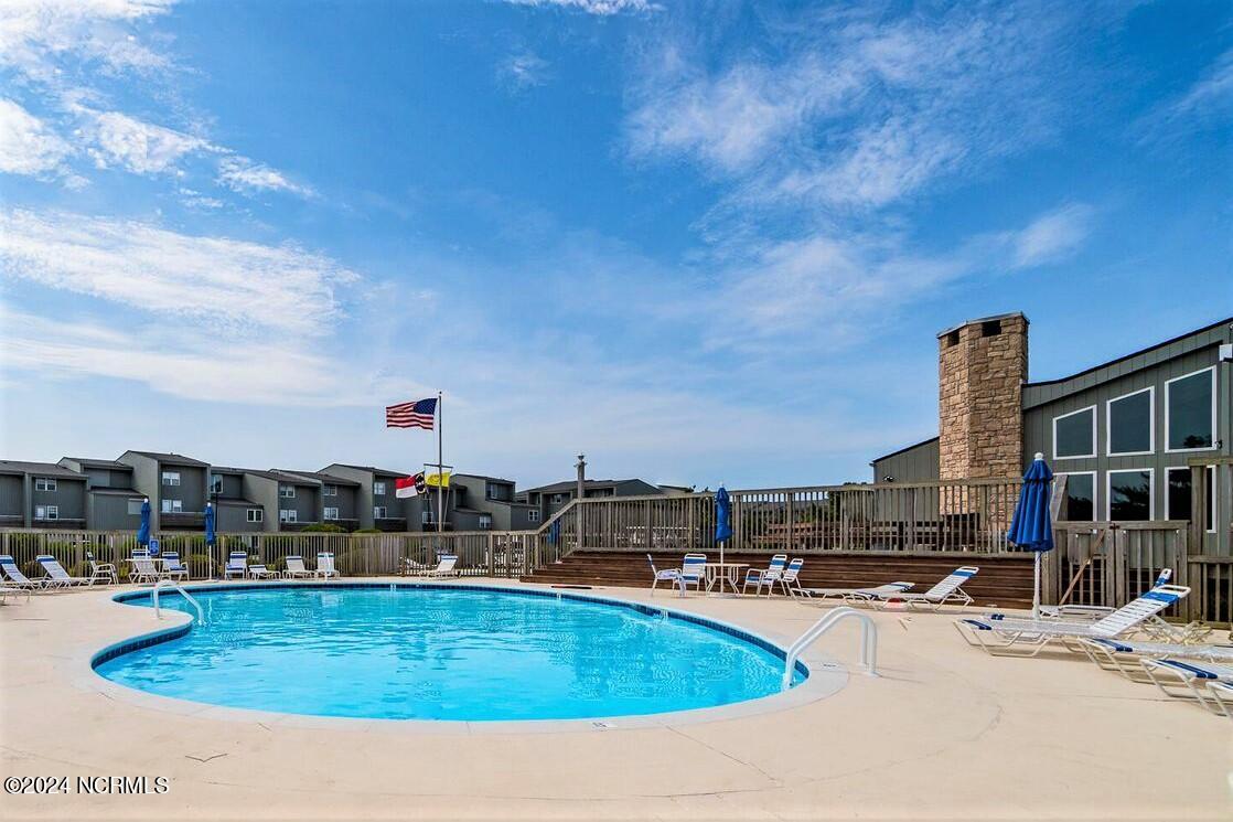 2106 E Fort Macon Road, 204