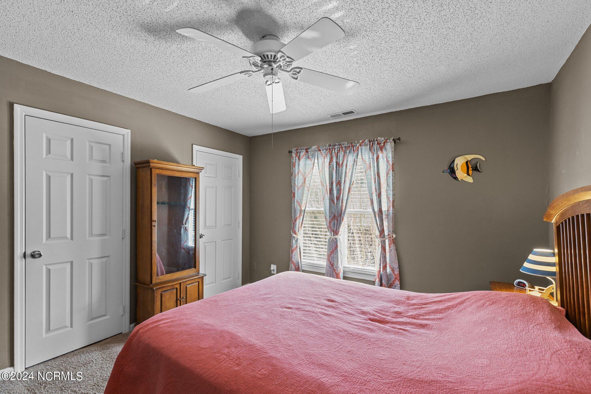 3200 Crystal Oaks Lane, 540