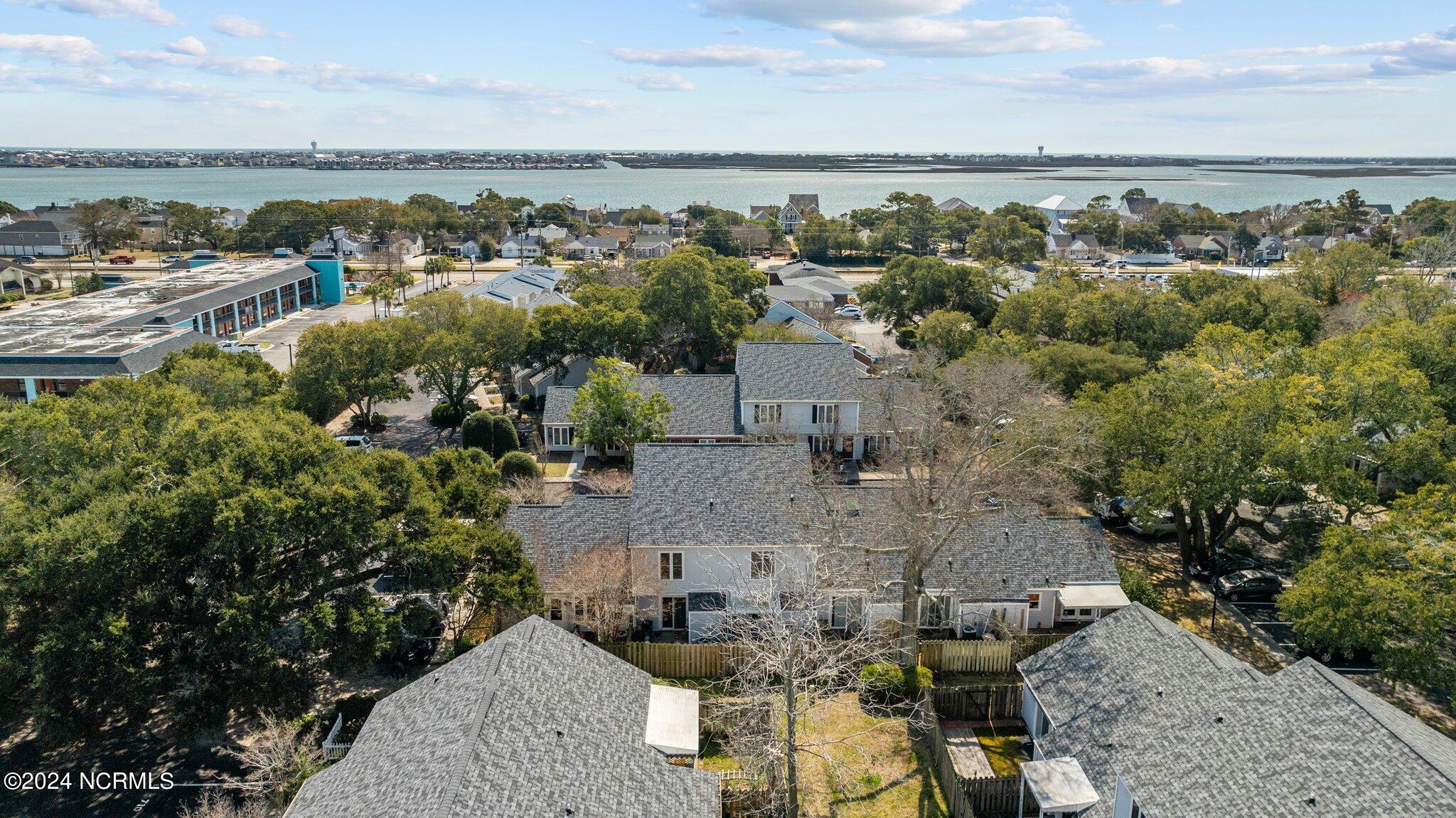 3200 Crystal Oaks Lane, 540