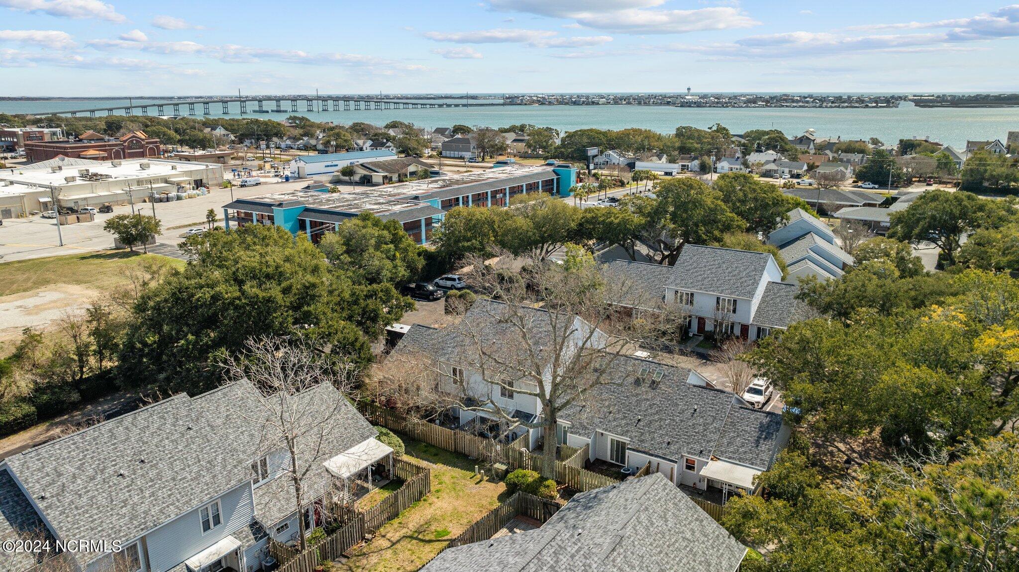 3200 Crystal Oaks Lane, 540