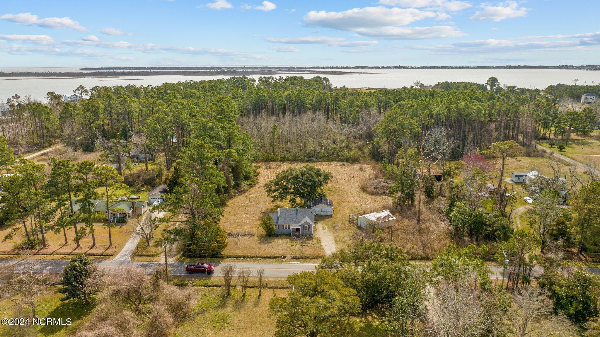 526 Pigott Road