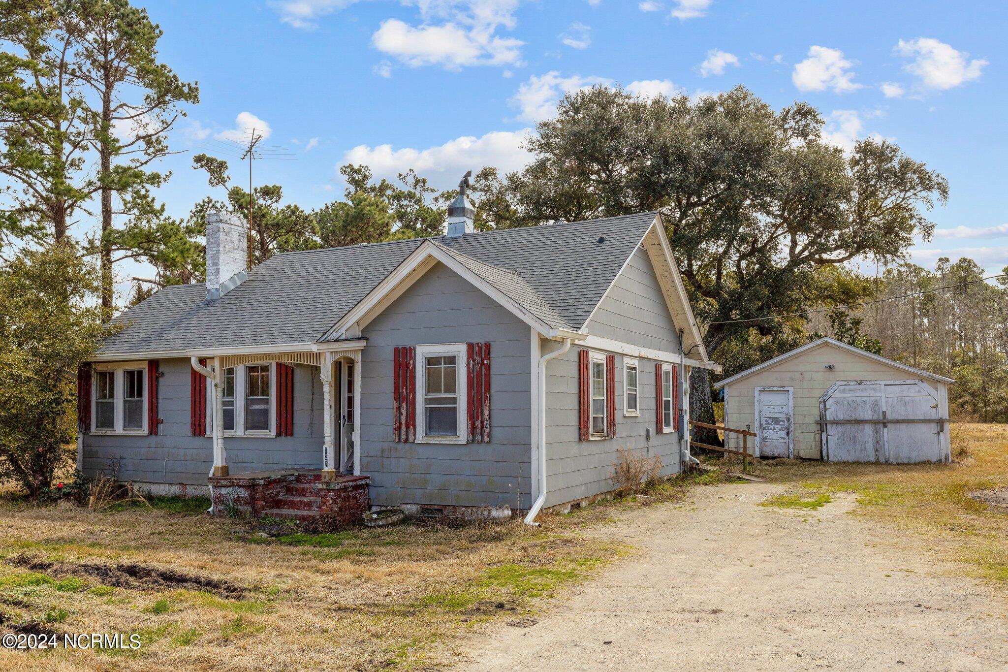 526 Pigott Road