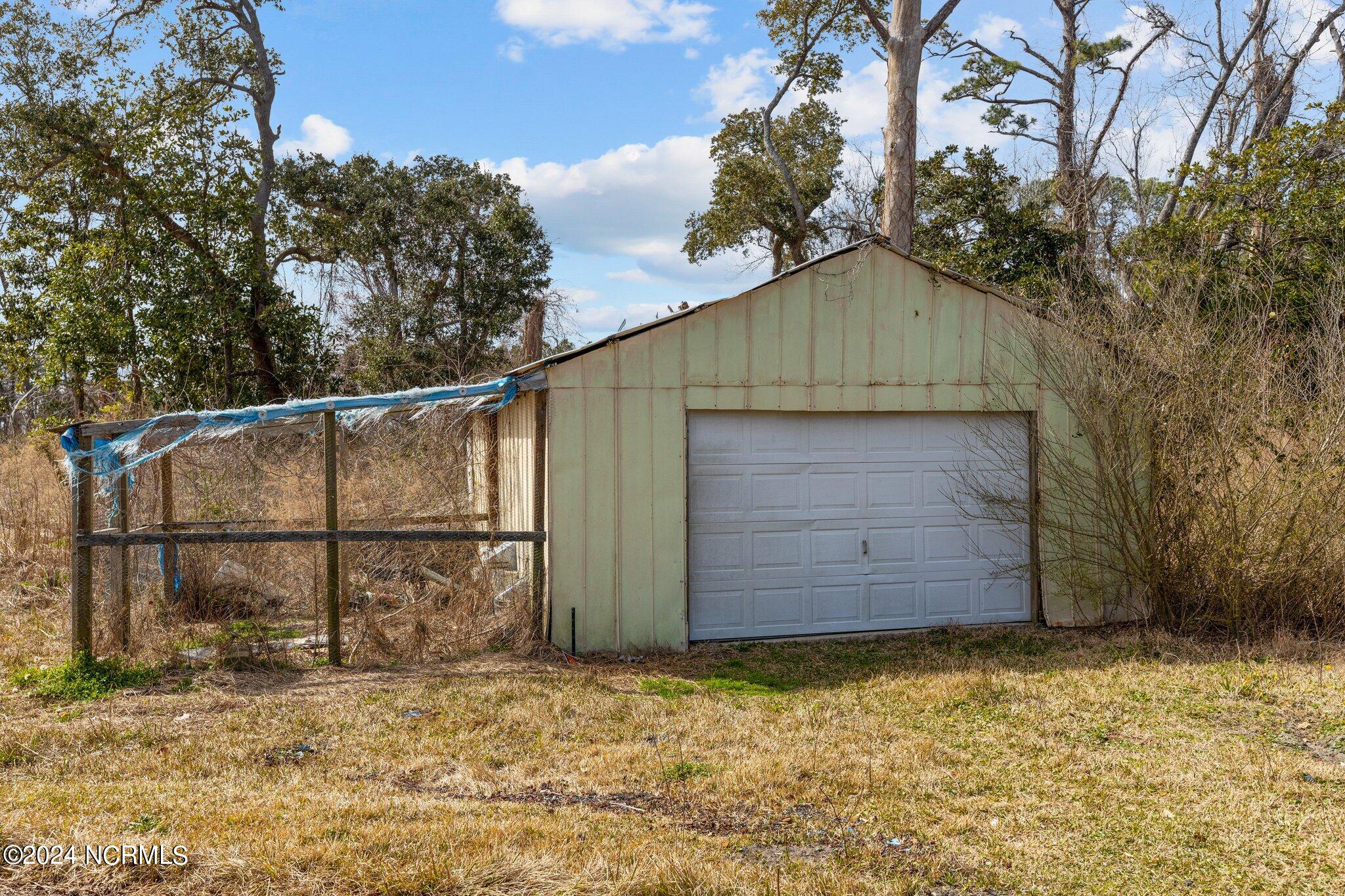 526 Pigott Road