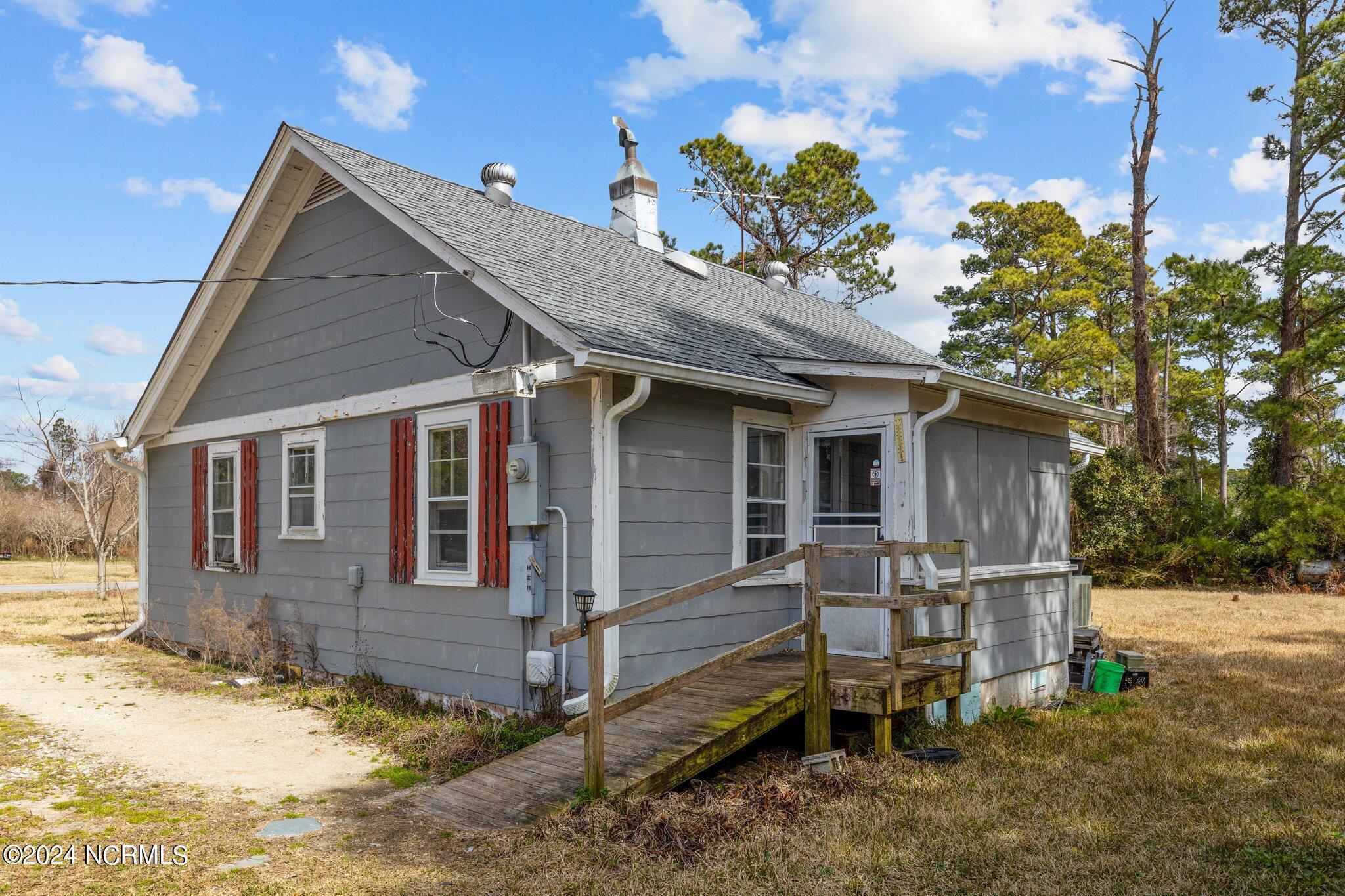 526 Pigott Road