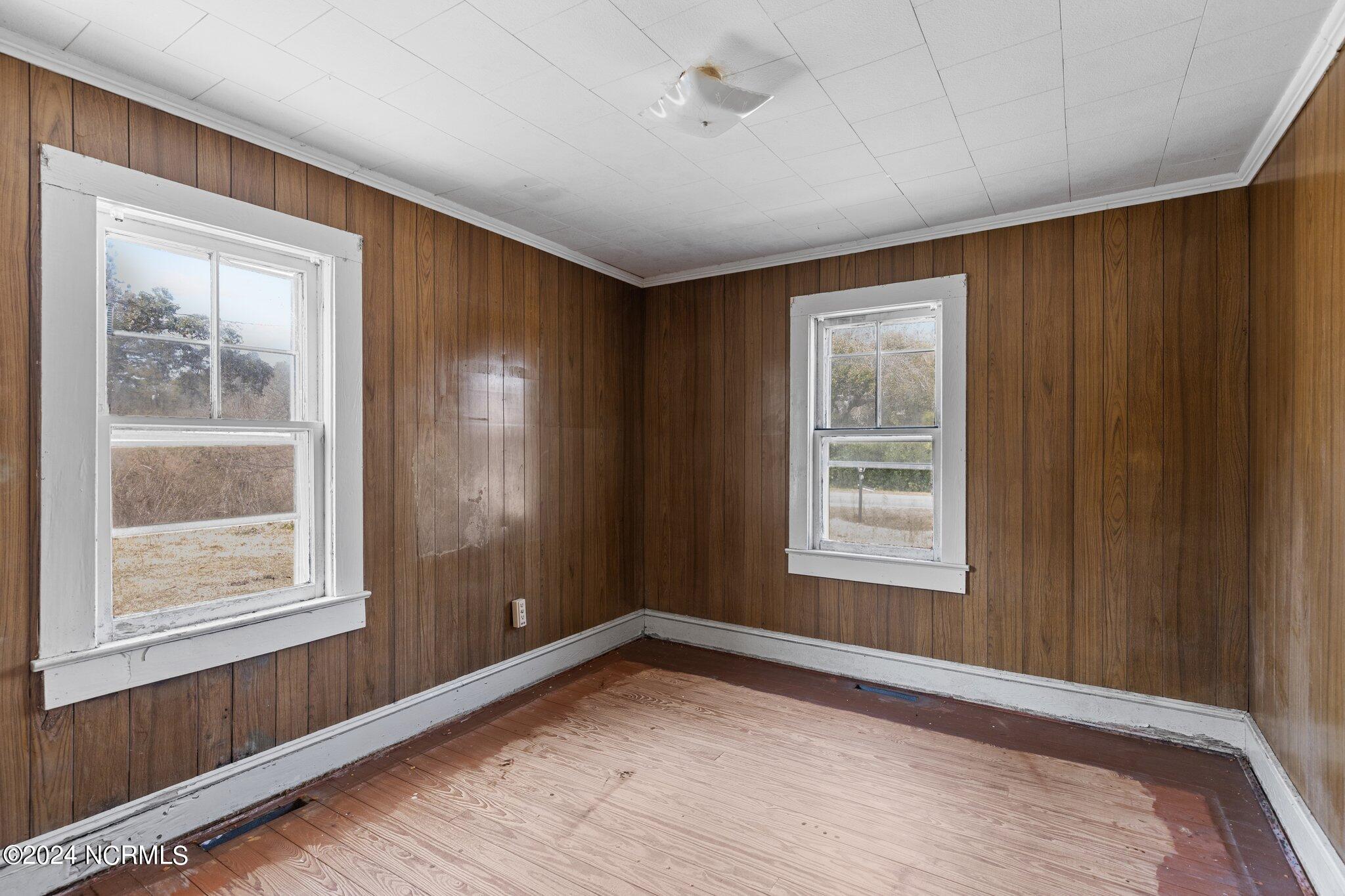 526 Pigott Road