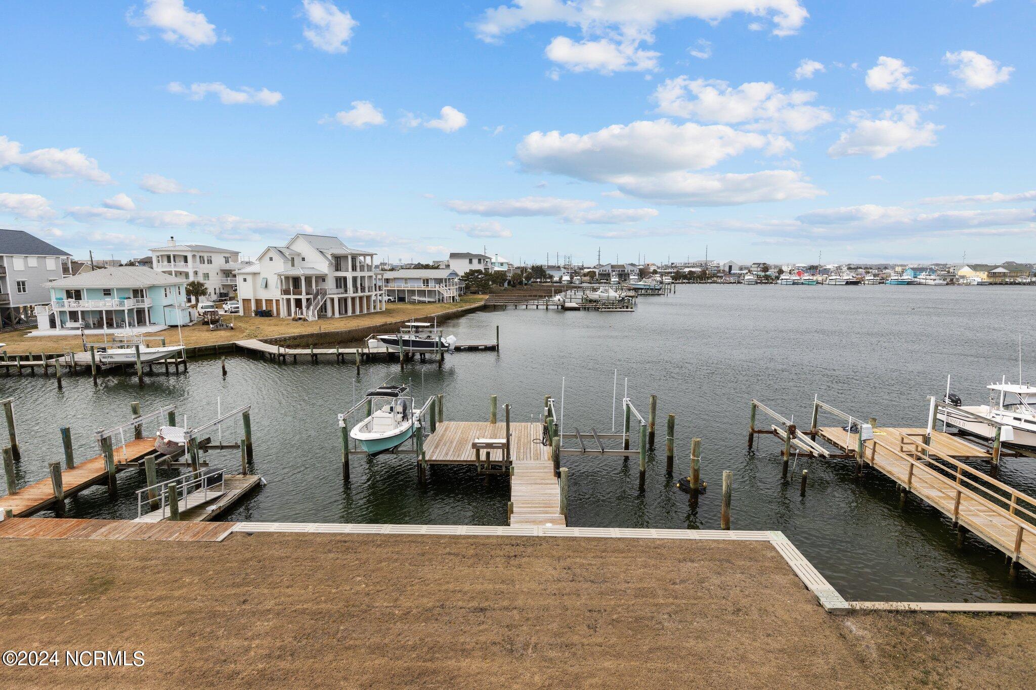 143 Bayview Boulevard