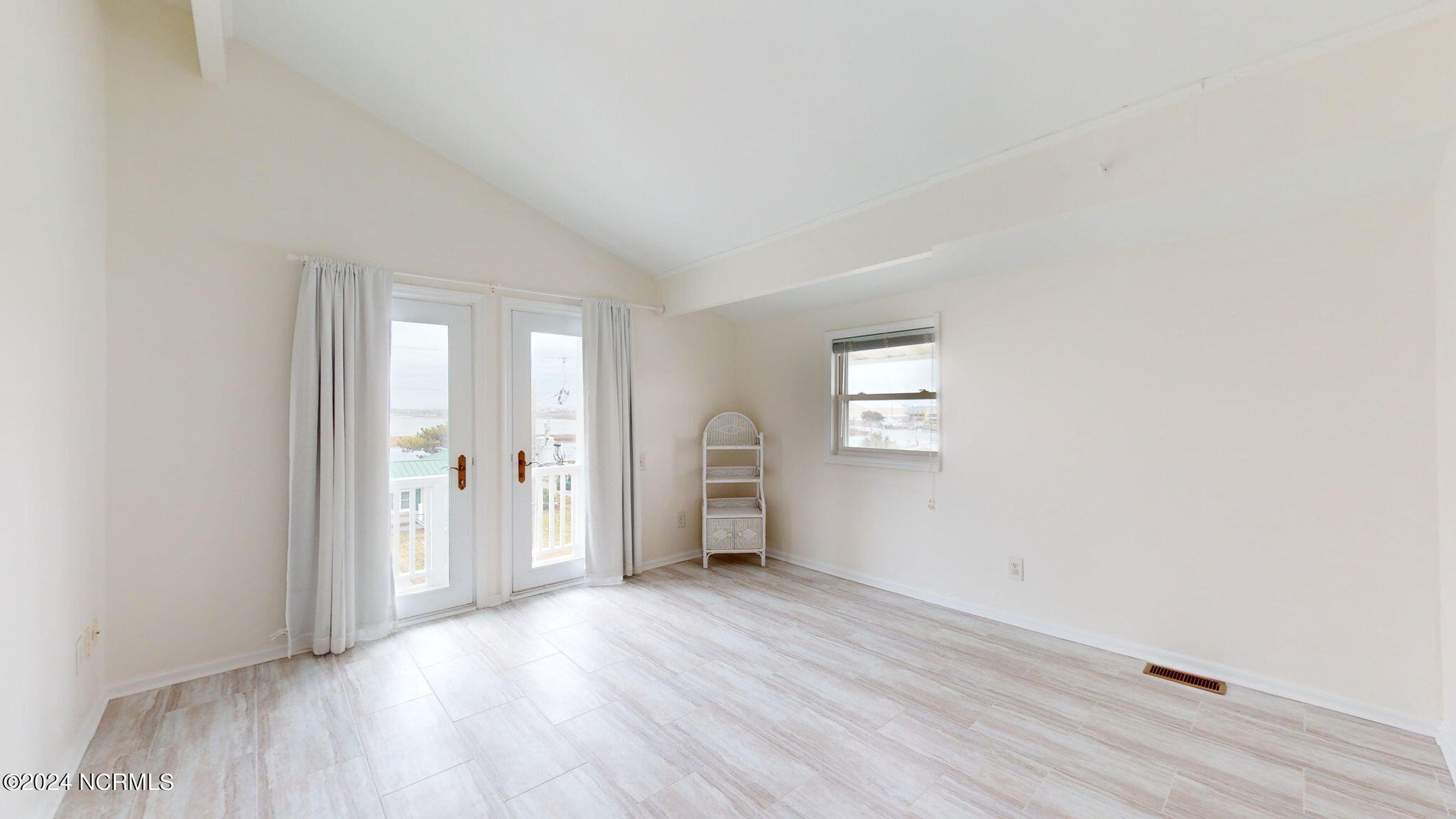 143 Bayview Boulevard