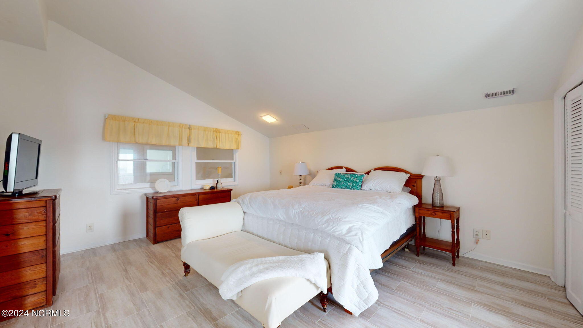 143 Bayview Boulevard