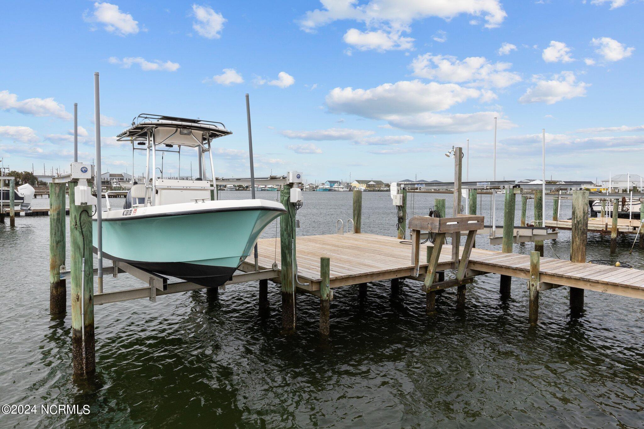 143 Bayview Boulevard