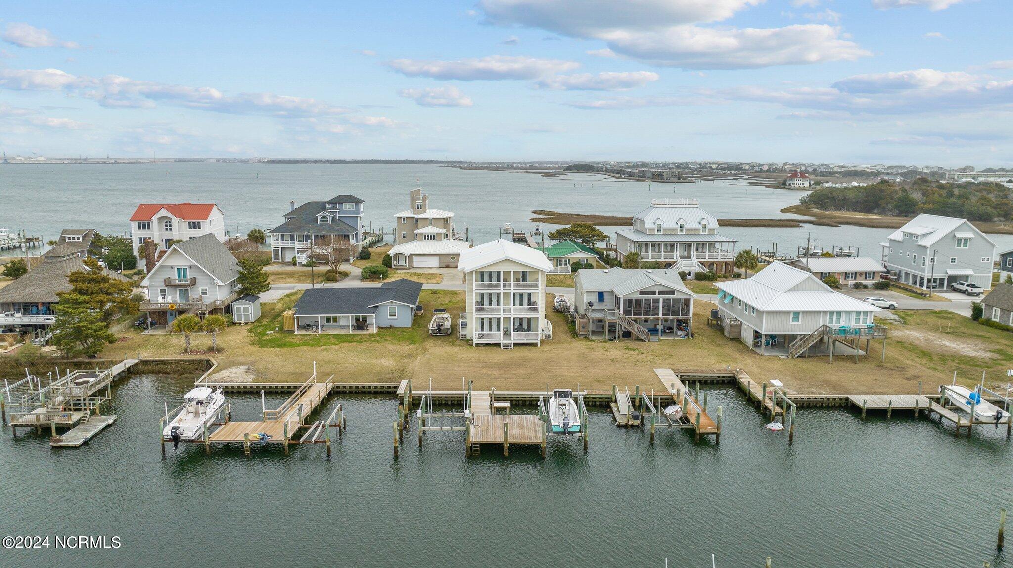 143 Bayview Boulevard