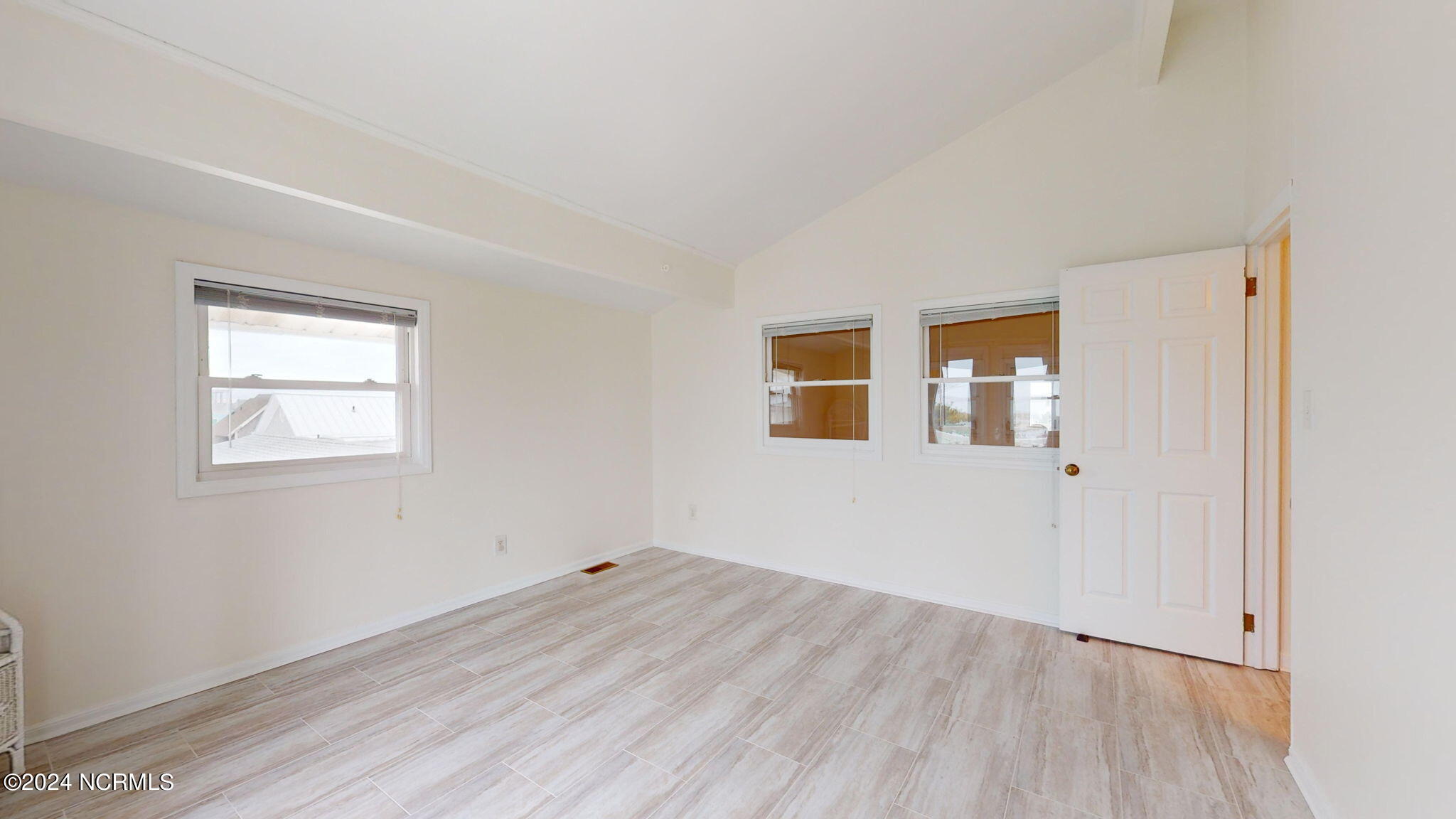 143 Bayview Boulevard