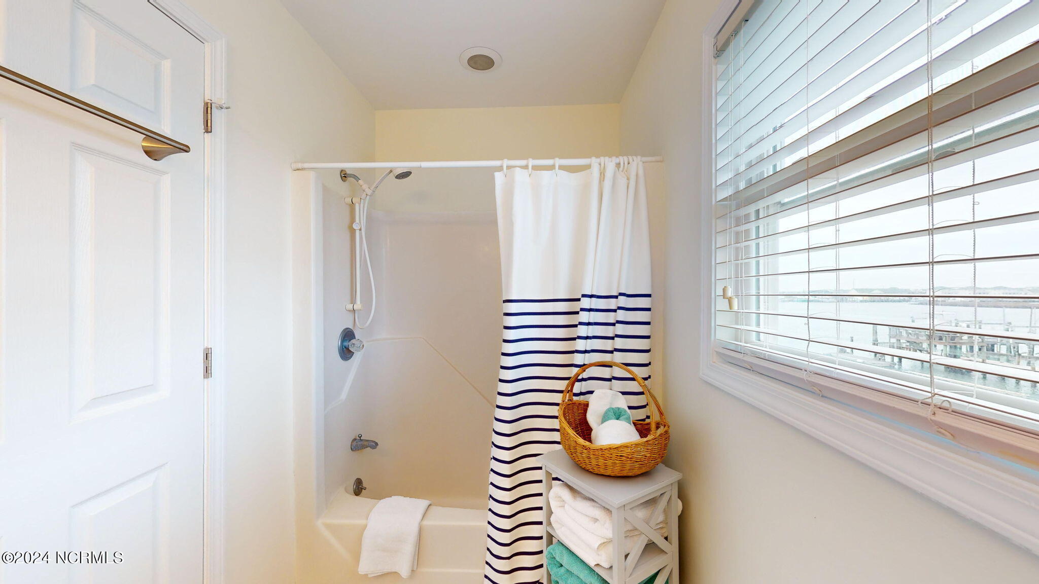 143 Bayview Boulevard