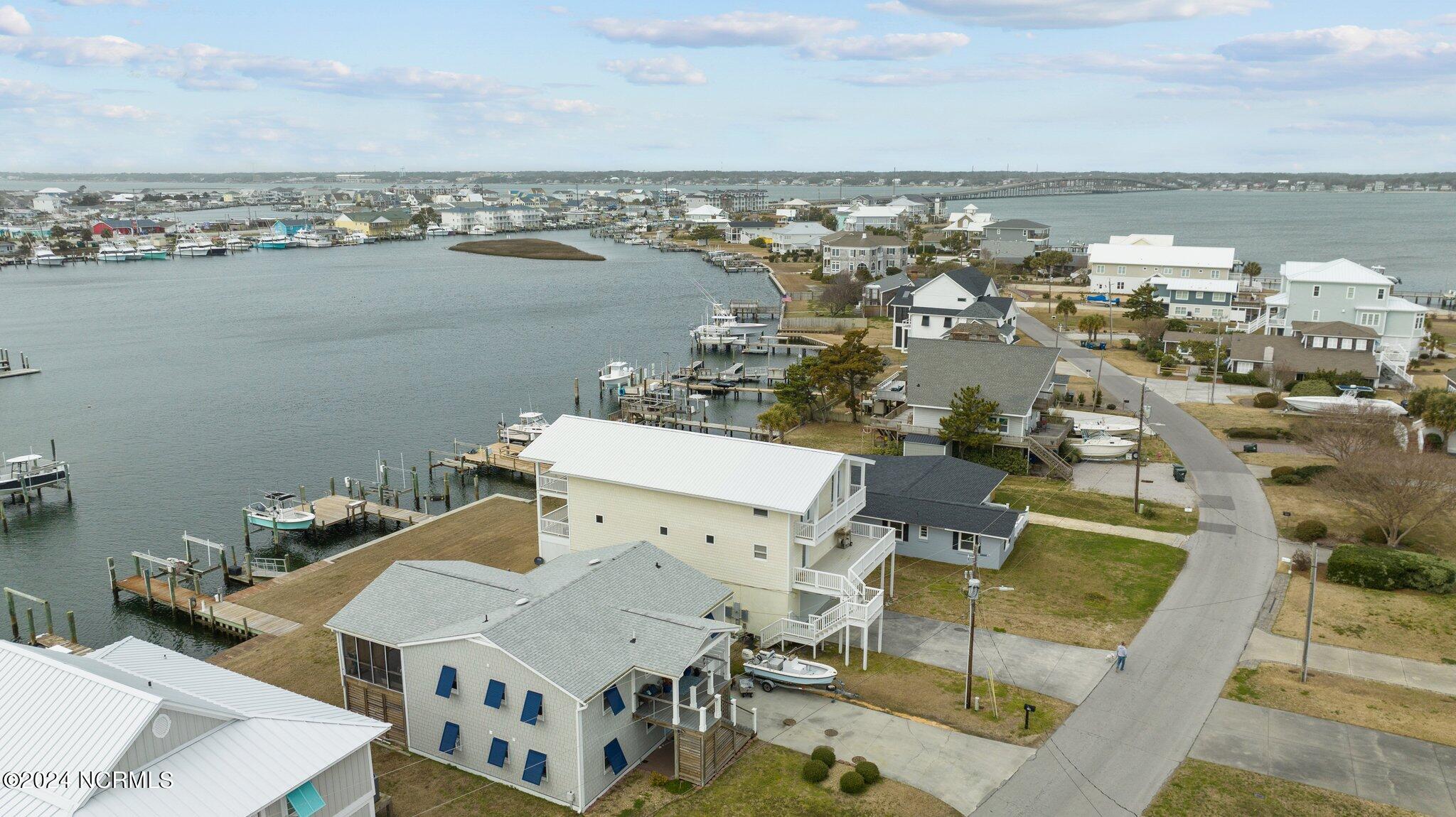 143 Bayview Boulevard