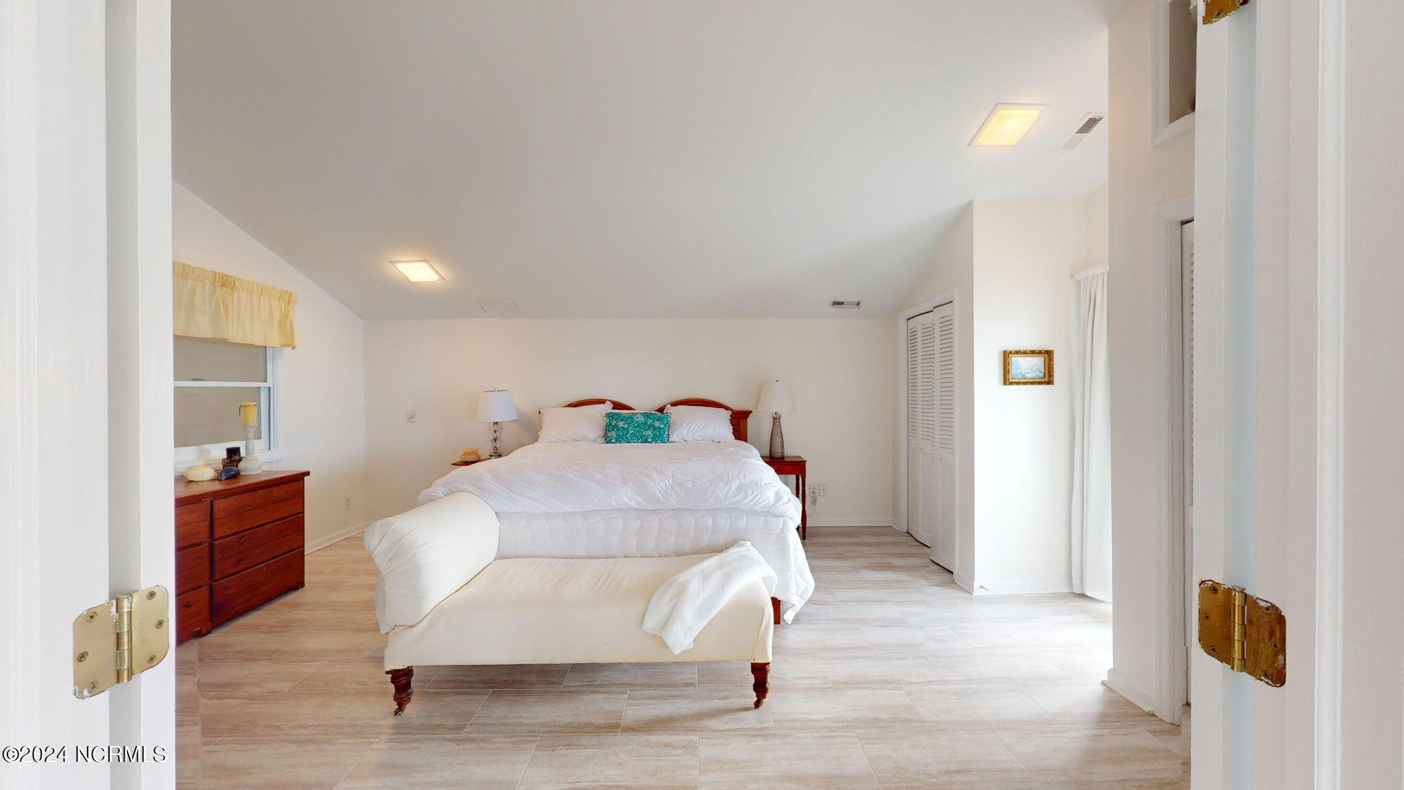 143 Bayview Boulevard