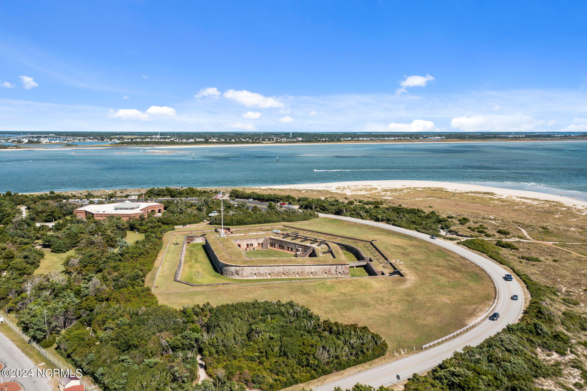 143 Bayview Boulevard