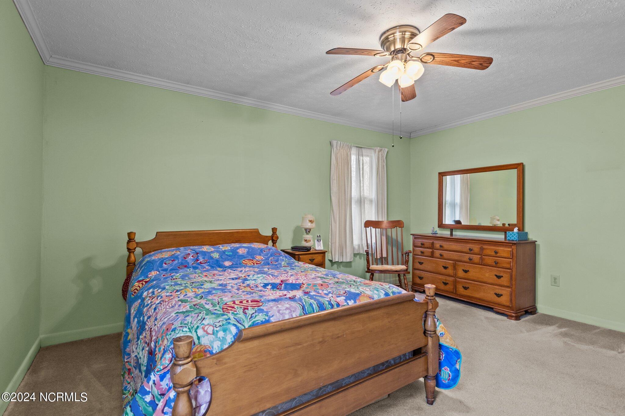 3602 Mandy Lane