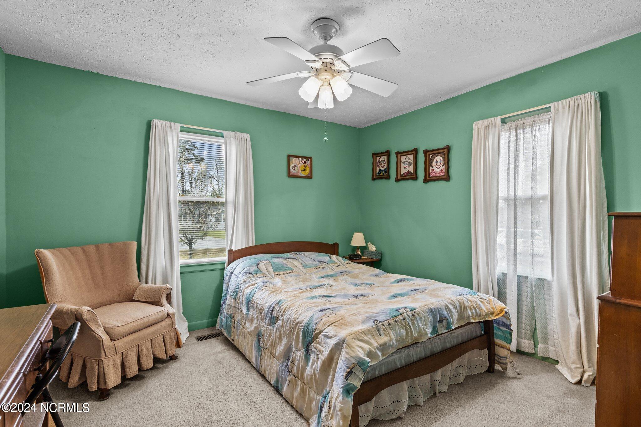 3602 Mandy Lane