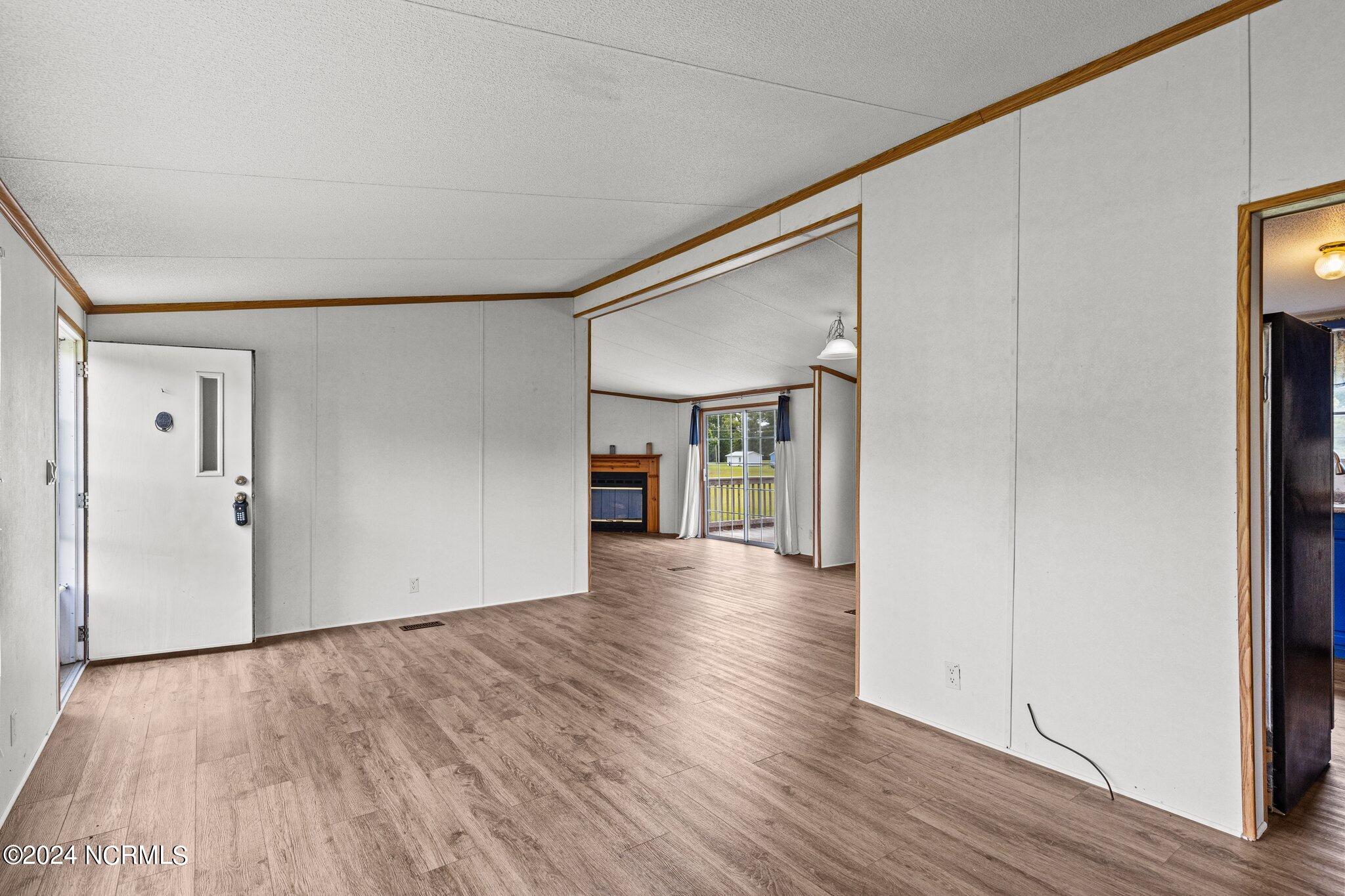 275 Channel Rock Road