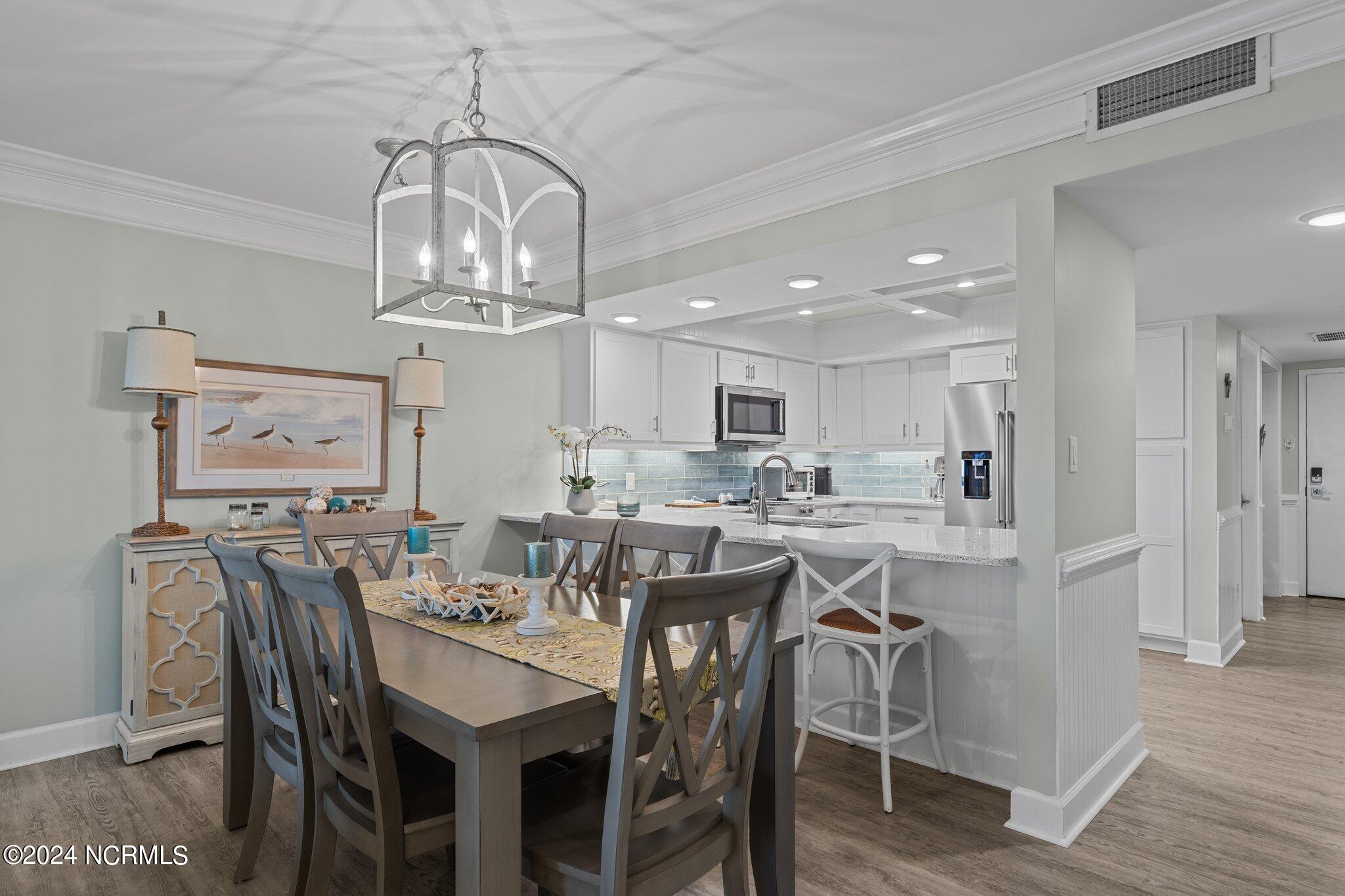 311 Arendell Street, 202