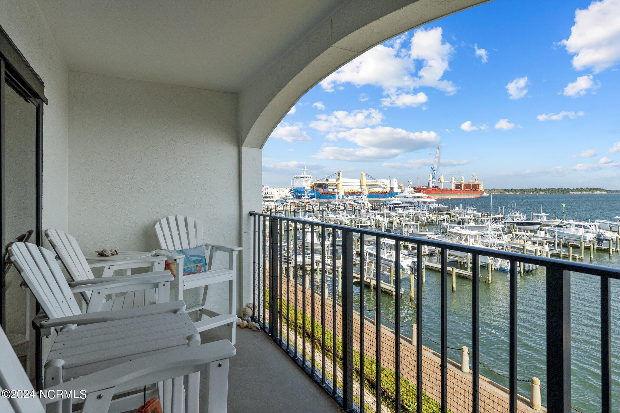 311 Arendell Street, 202