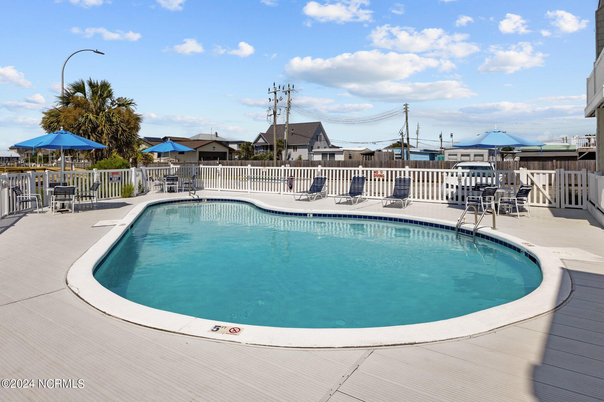 602 W Ft Macon Road, 228