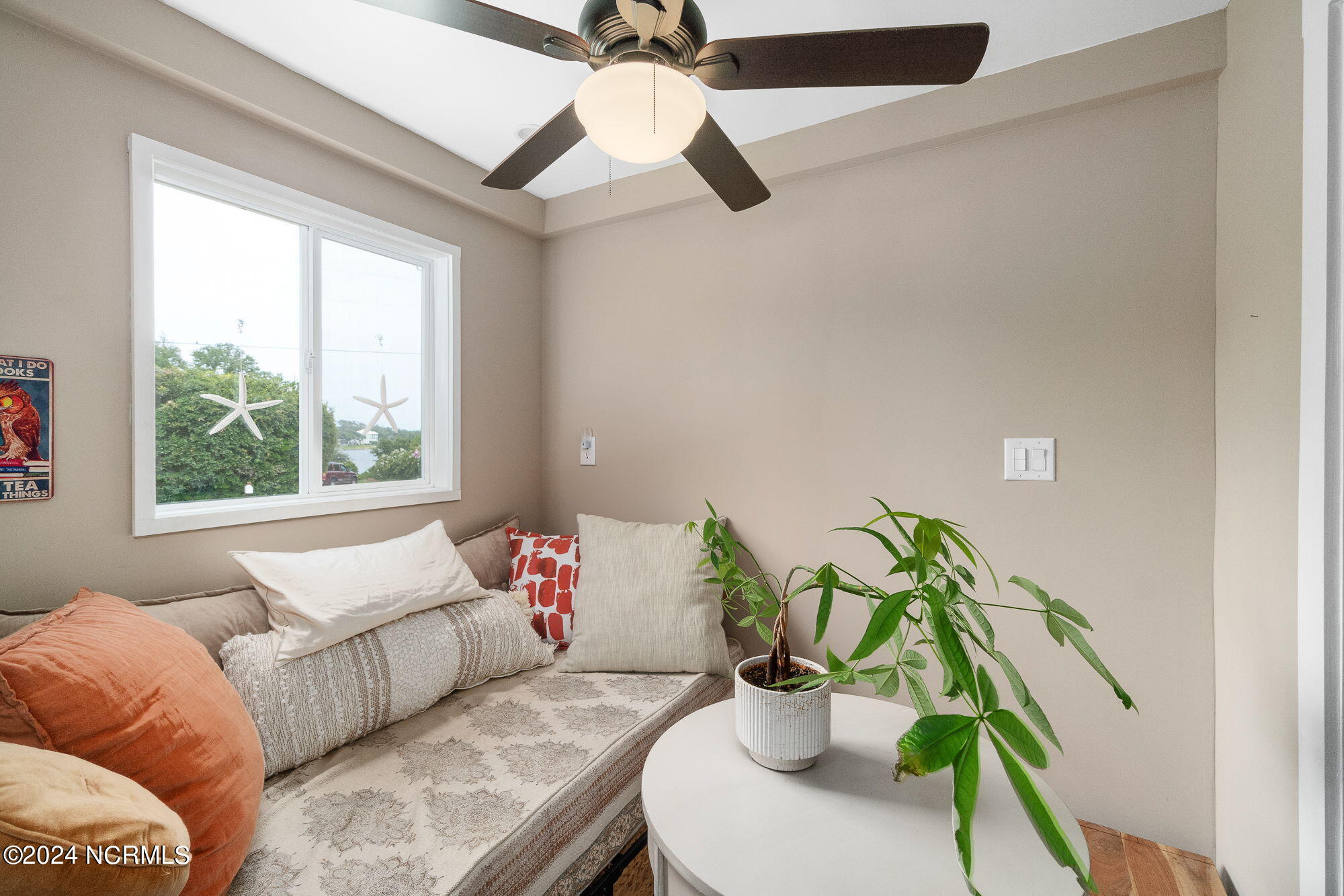 118 Edgewater Street