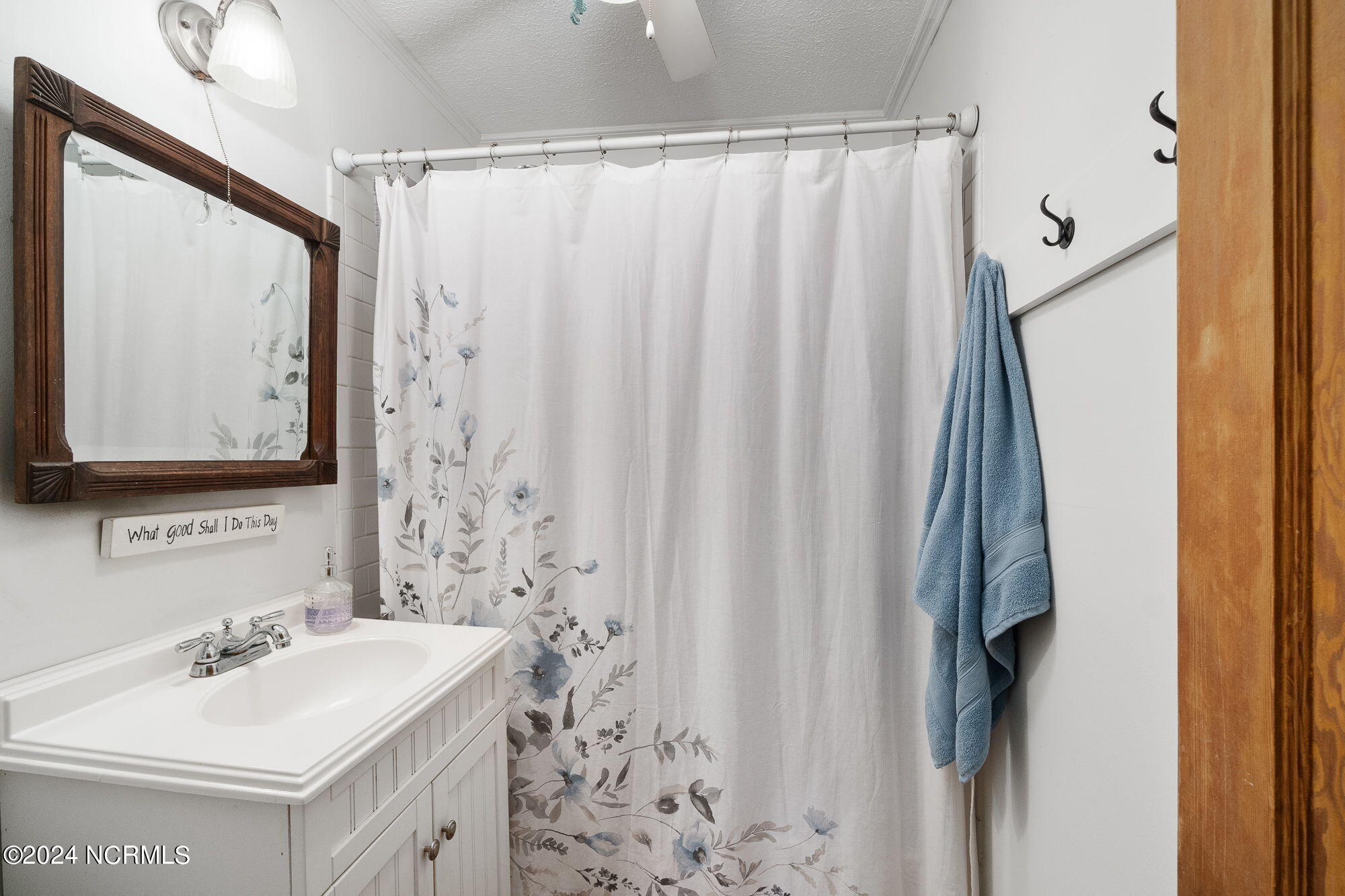 118 Edgewater Street