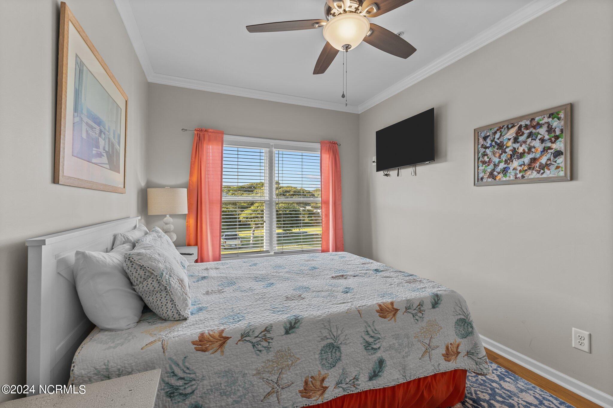 105 Beachwood Drive, 1b