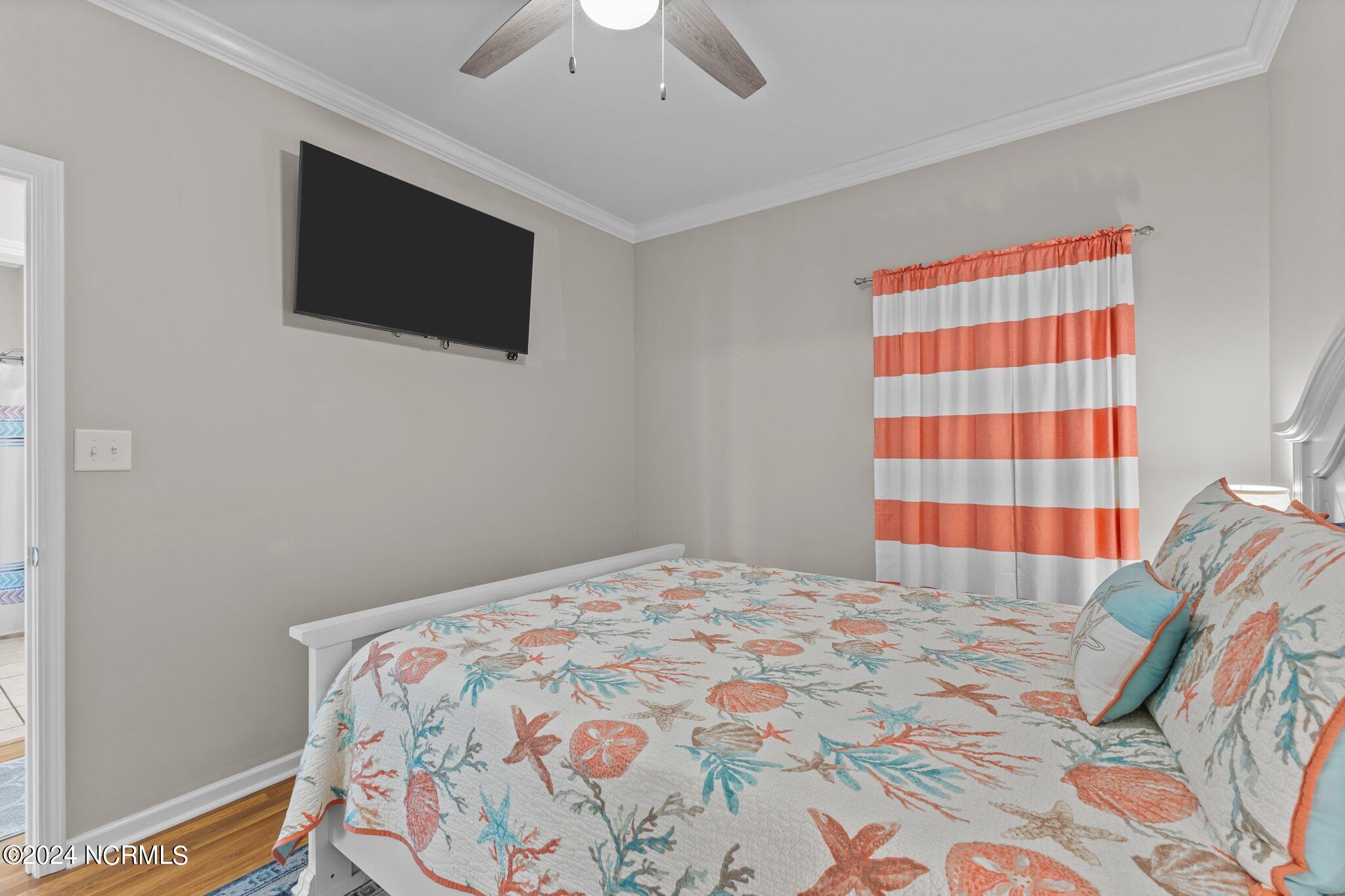 105 Beachwood Drive, 1b